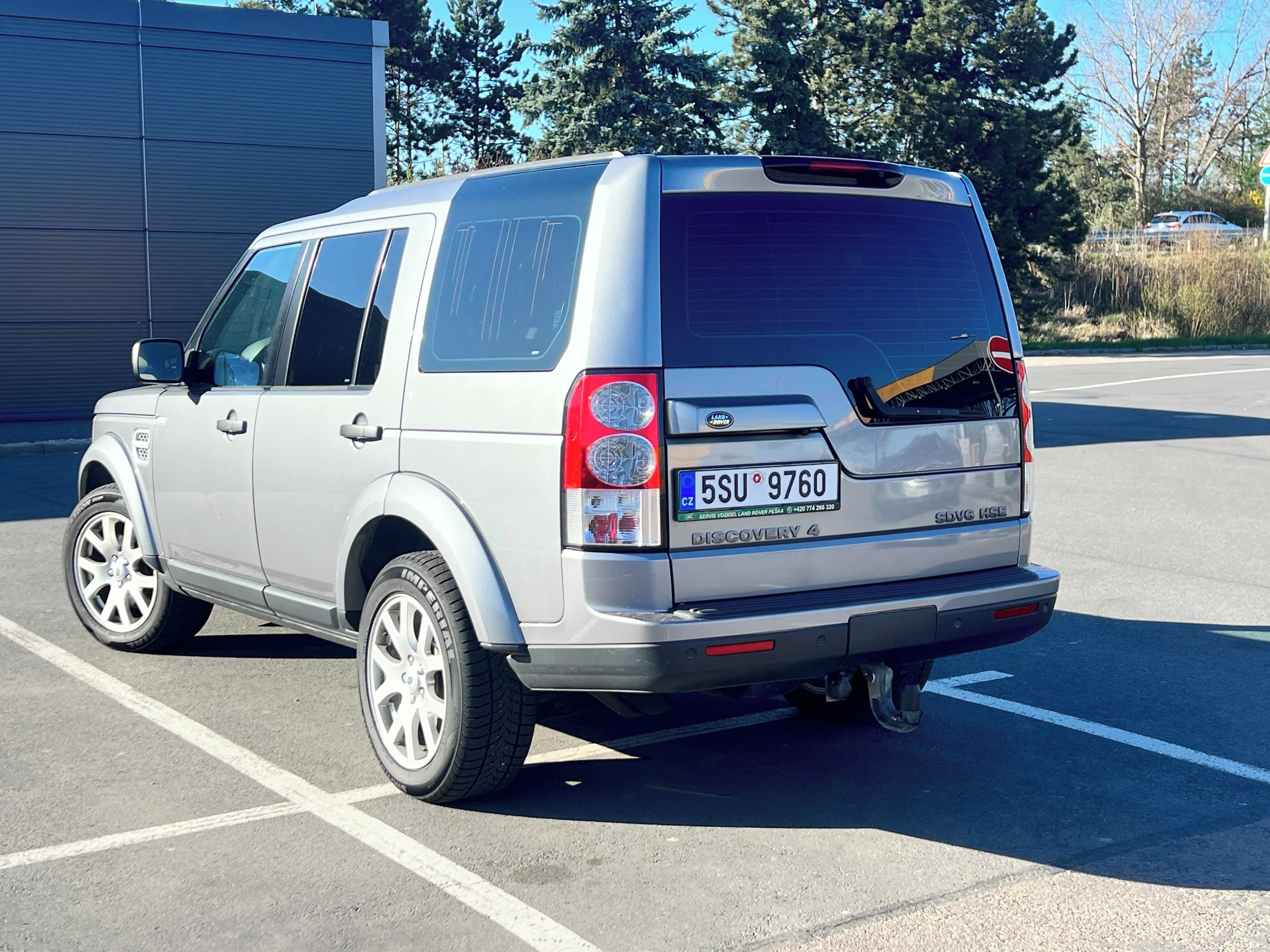 Land Rover Discovery, 4 3,0 SDV6 HSE ATServisované - fotka 5