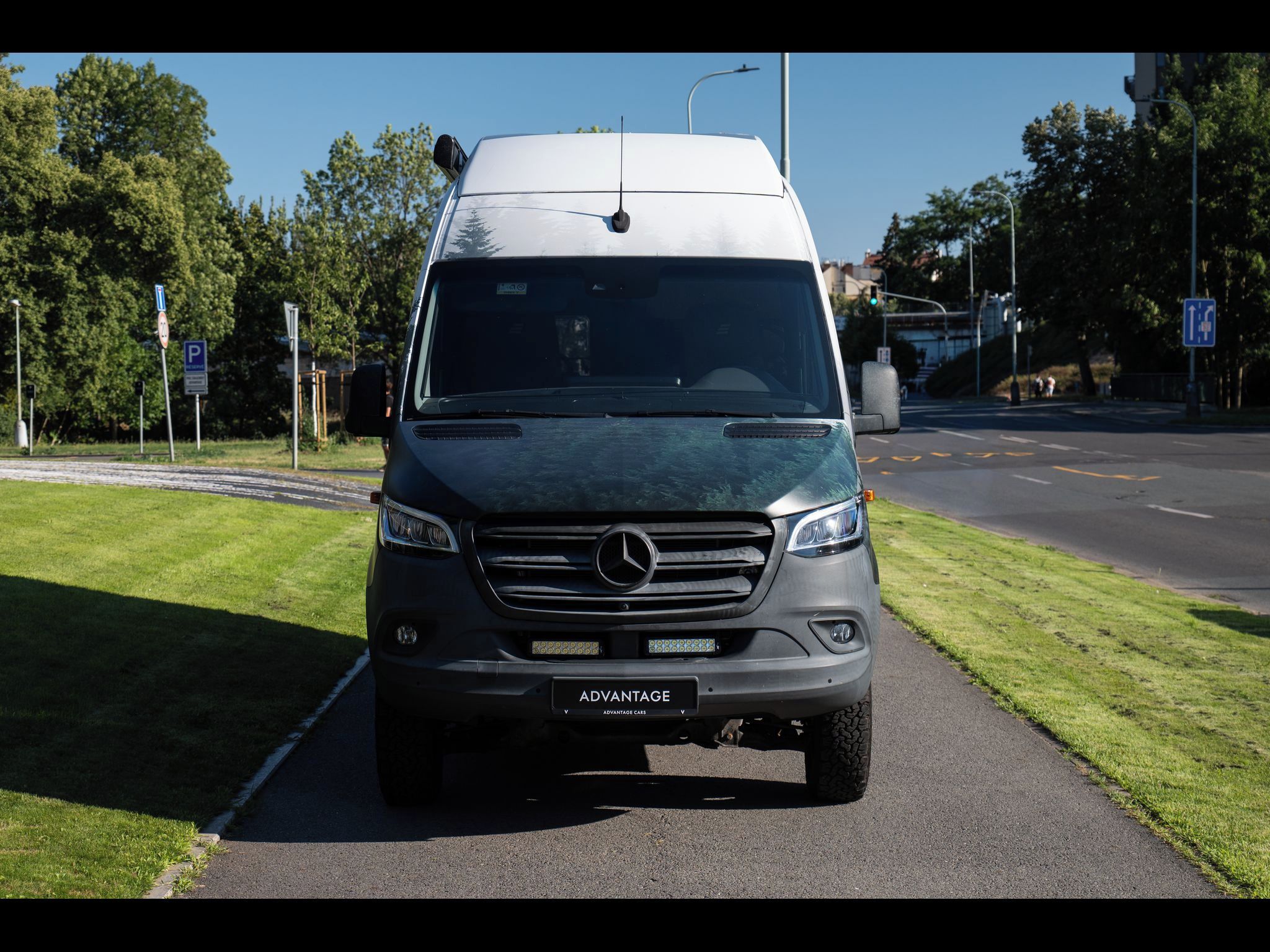 Mercedes-Benz Sprinter, HYMER Grand Canyon S 4x4 - fotka 2