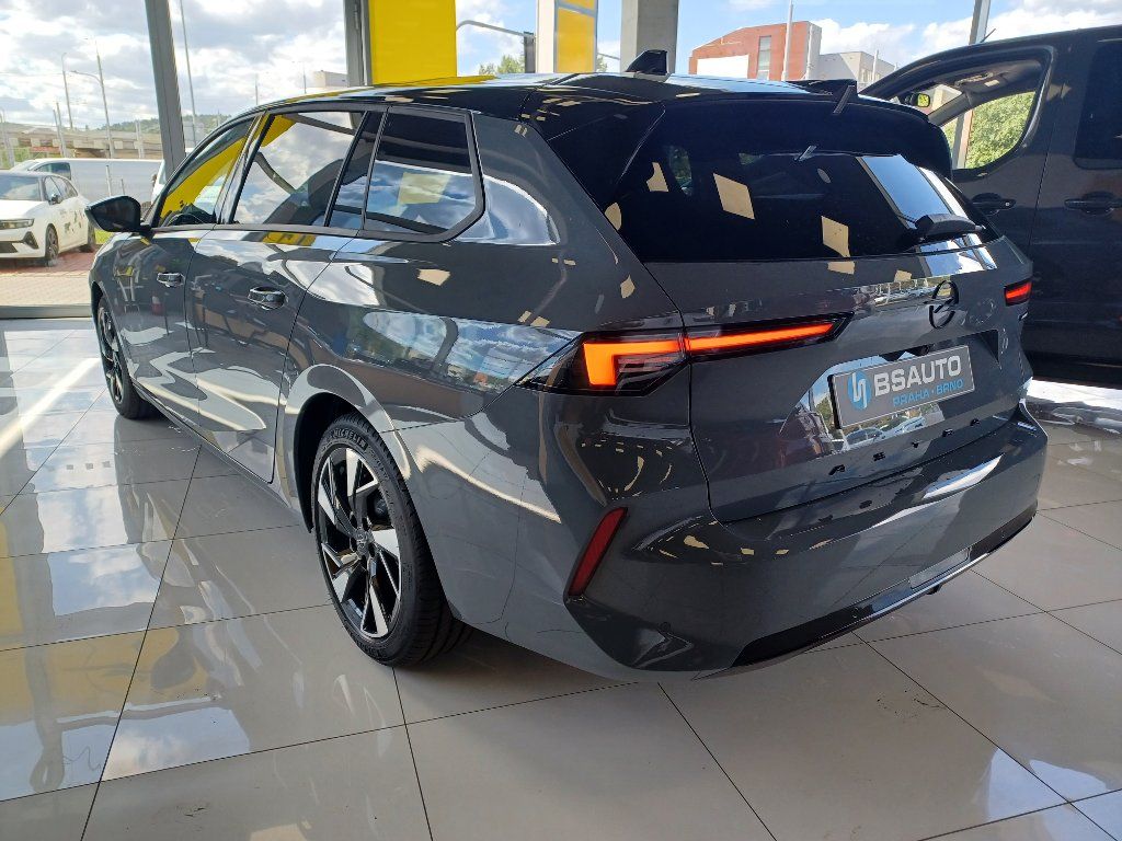 Opel Astra, ST GS Hybrid 1,2T 145k Automat - fotka 6