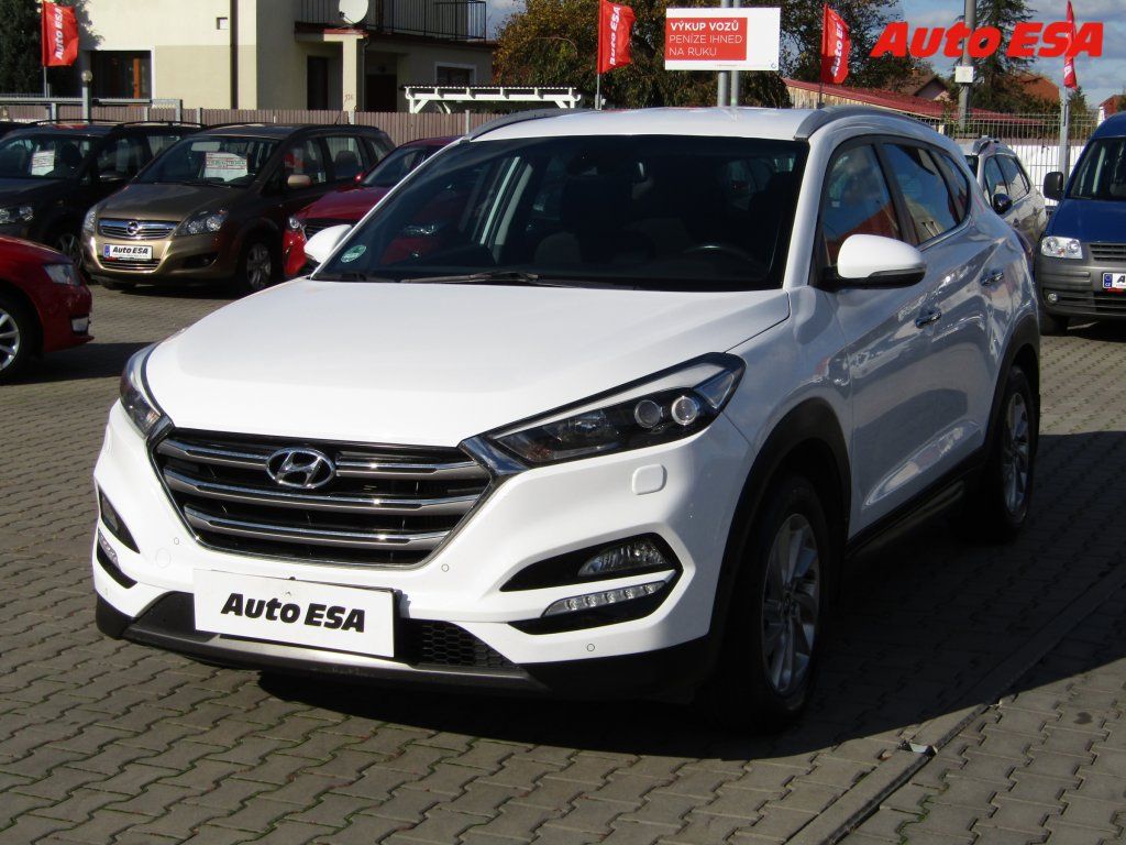 Hyundai Tucson, 2.0 CRDi 4x4,ČR,AT,navi - fotka 3
