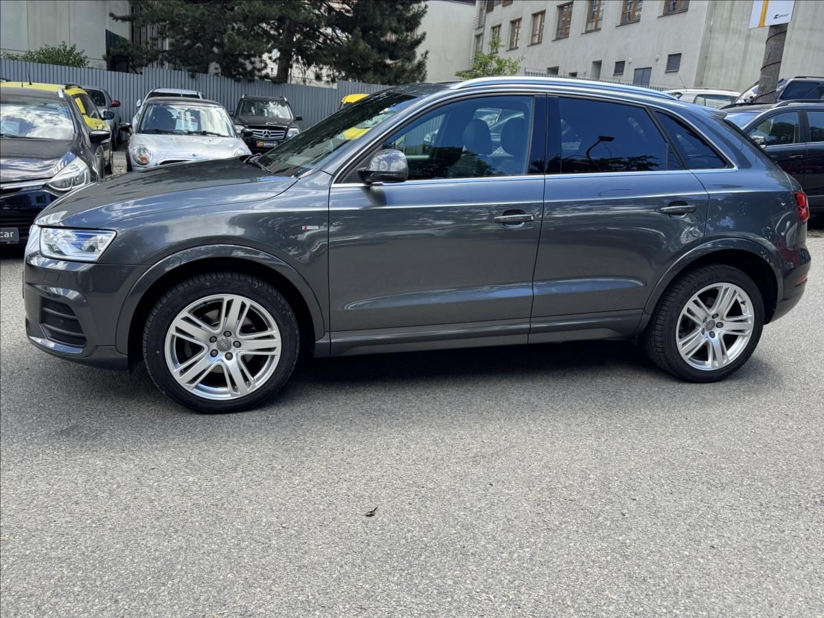Audi Q3, 2,0 S.LINE+QUATTRO+PANORAMA - fotka 4