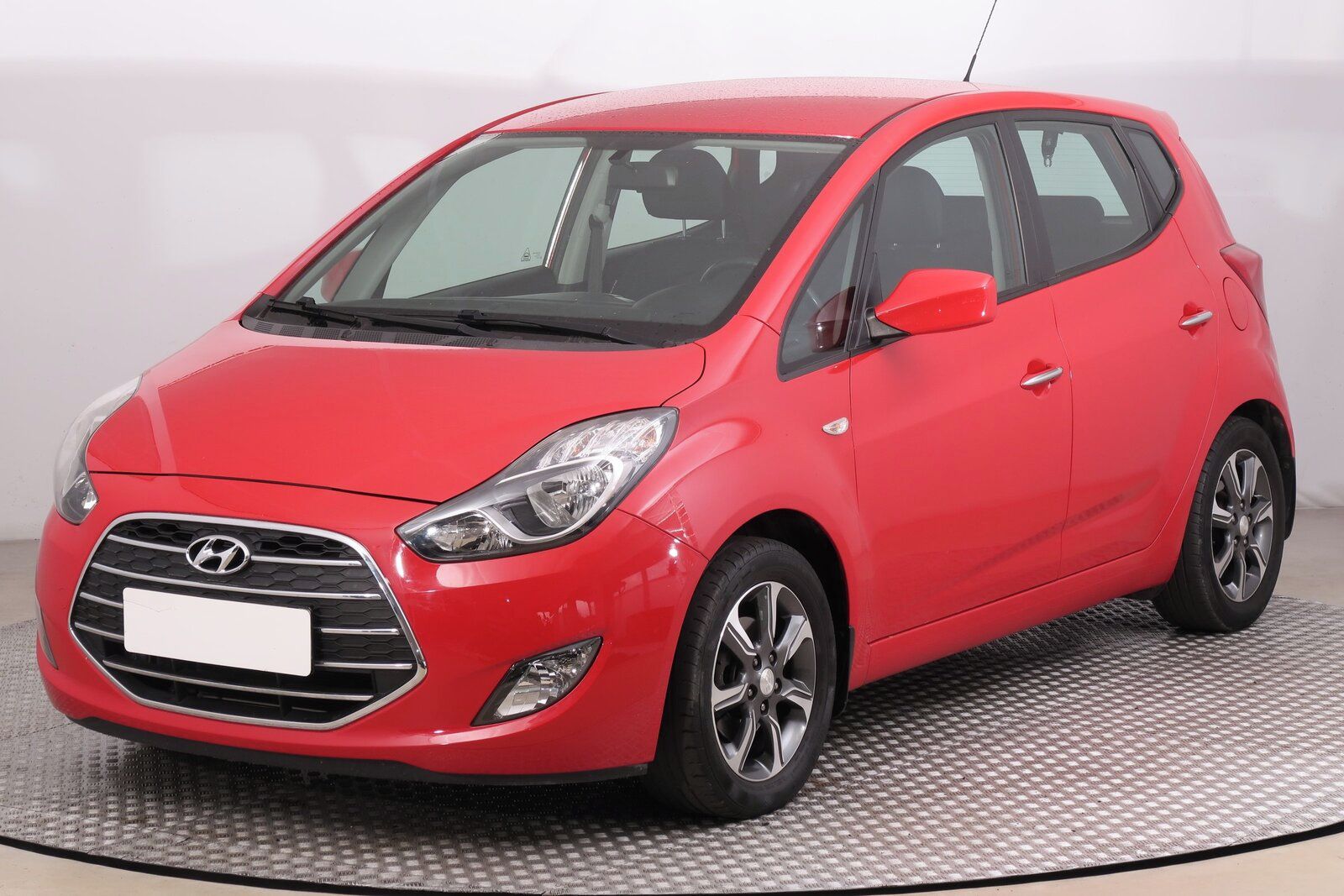 Hyundai ix20, 1.6 CVVT, LPG, Automat - fotka 2