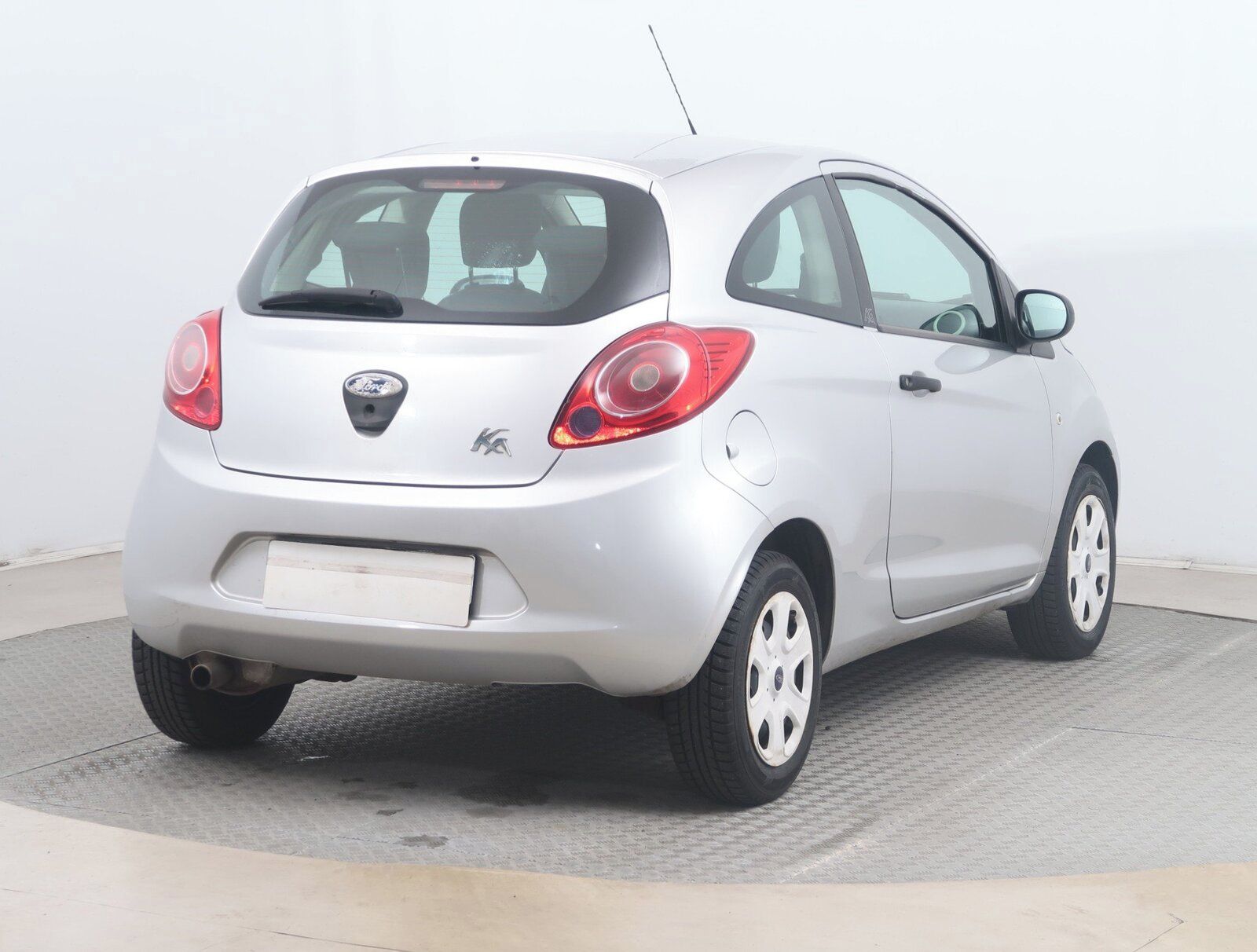 Ford Ka, 1.2 i, po STK, levný provoz - fotka 5
