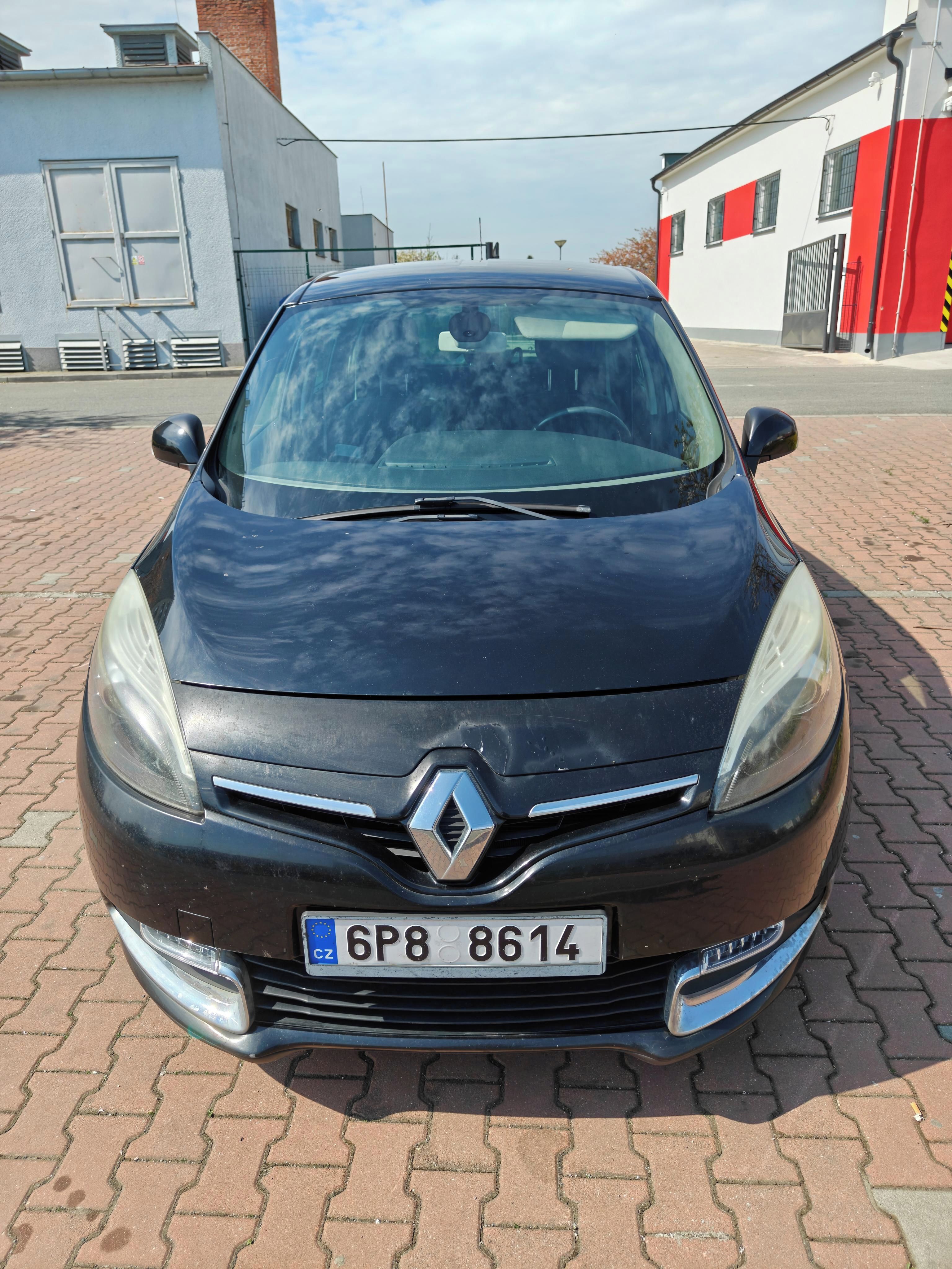 Renault Grand Scénic, BOSE r.v. 2012 1.6 dCi 96kw - fotka 2