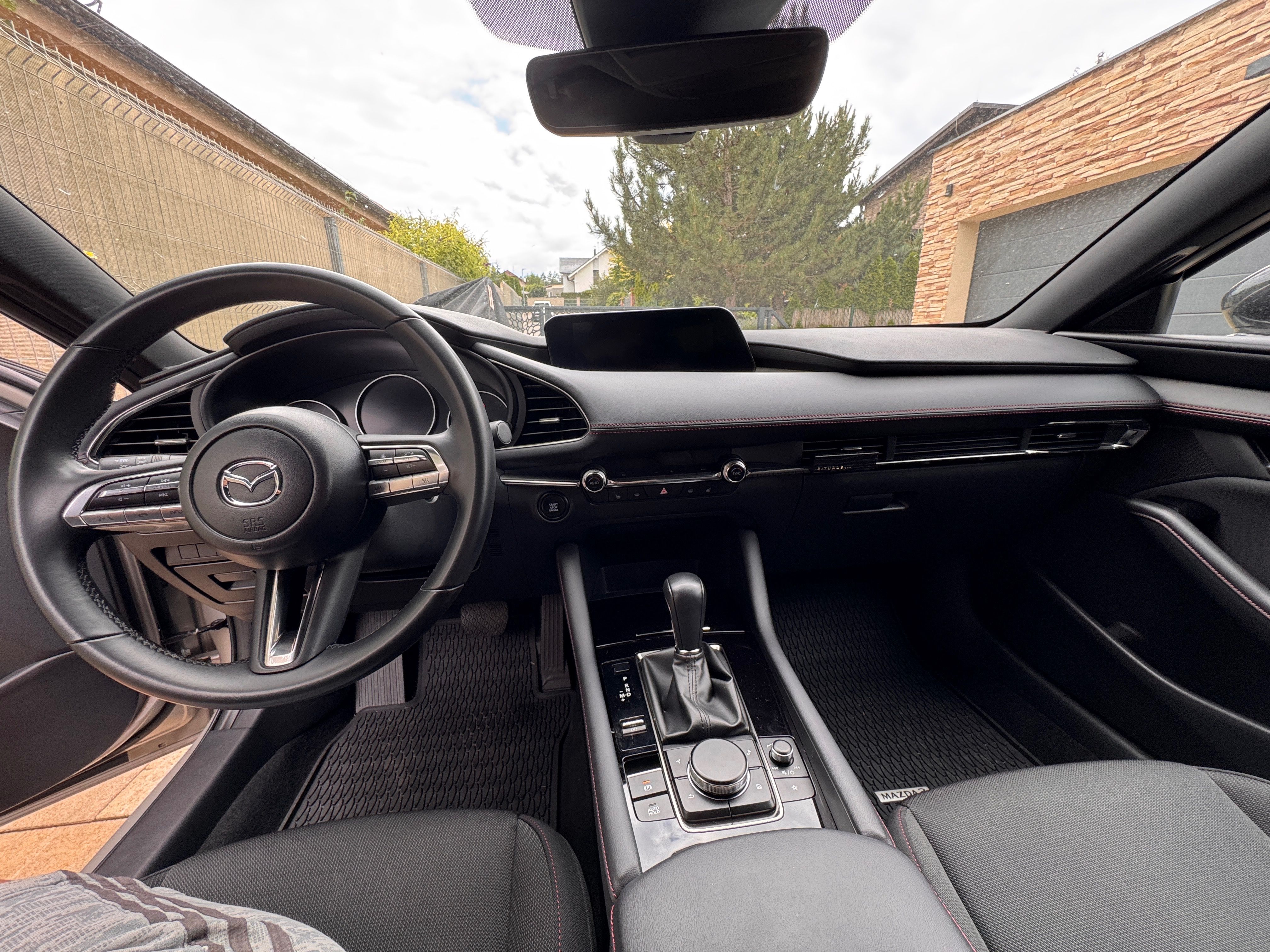 Mazda 3, 2,0 ,ČR, AT, navi - fotka 6