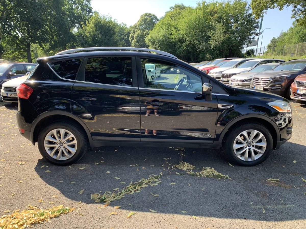 Ford Kuga, 2,0 TDCI 4x4 - fotka 4