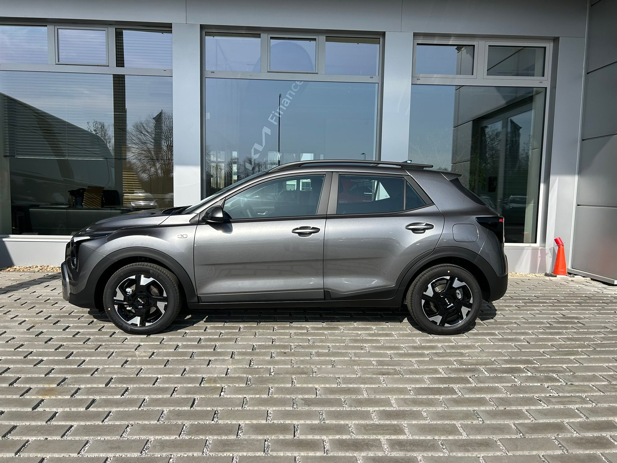 Kia Stonic, 1.0TGDi SPIN - fotka 4