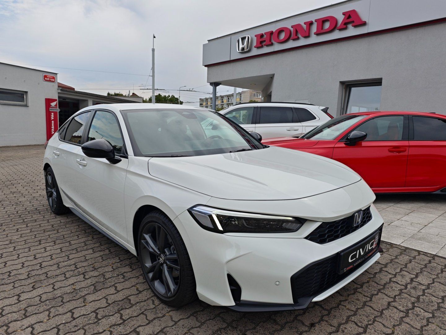 Honda Civic, 2.0 e:HEV SPORT SKLADEM - fotka 2