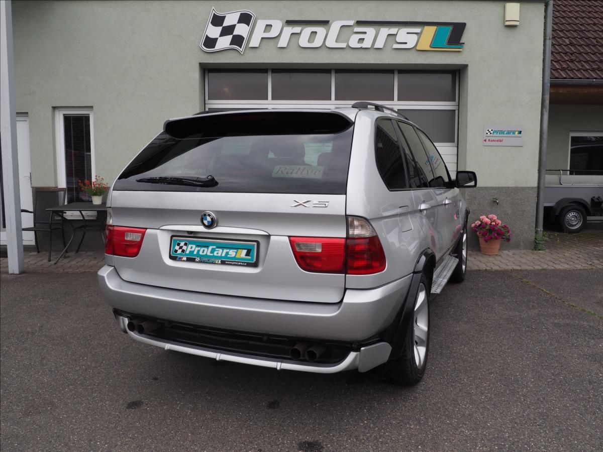BMW X5, 4,4 i V8 - fotka 3