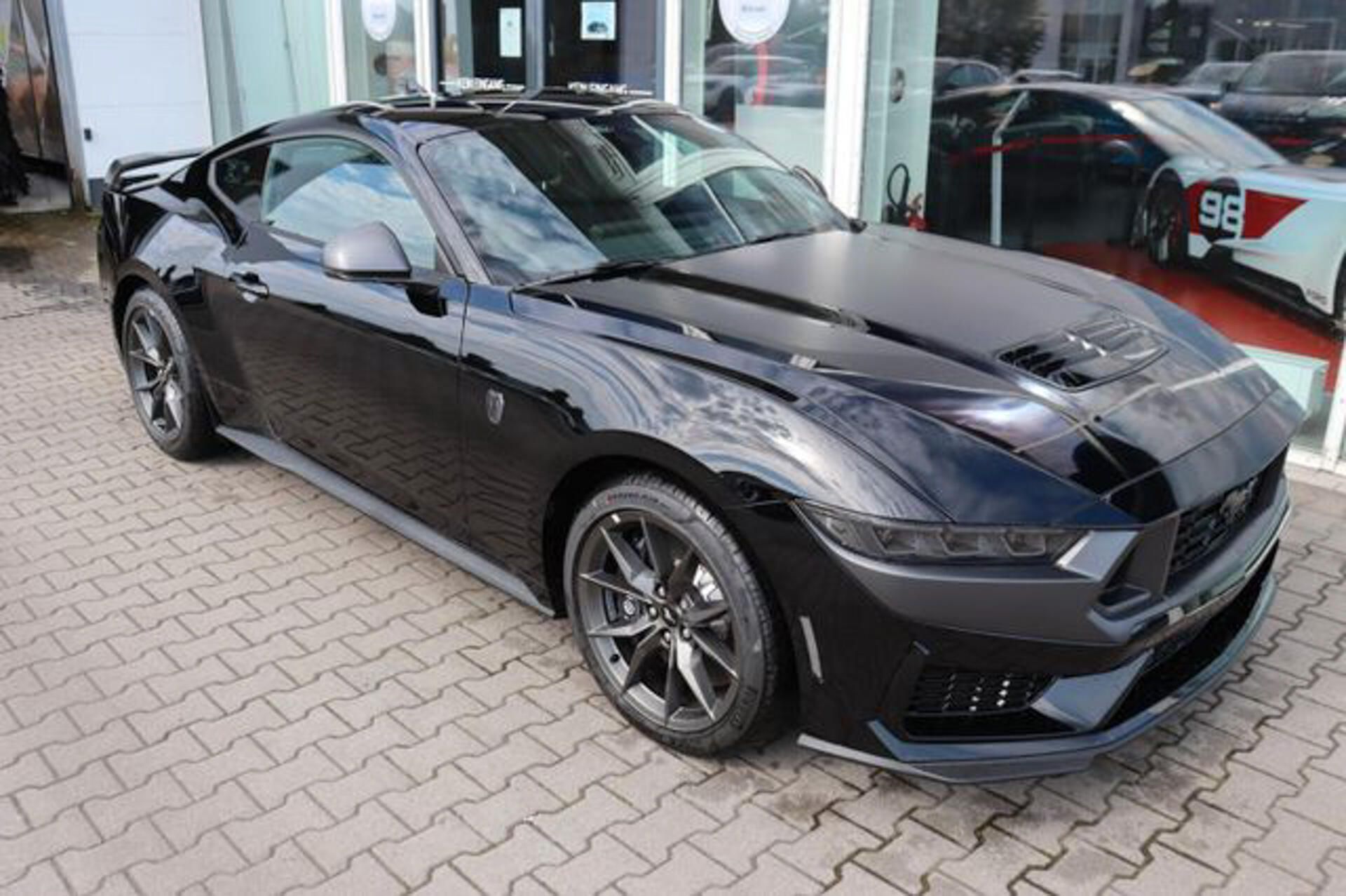 Ford Mustang, 5.0 Dark Horse MagneRide