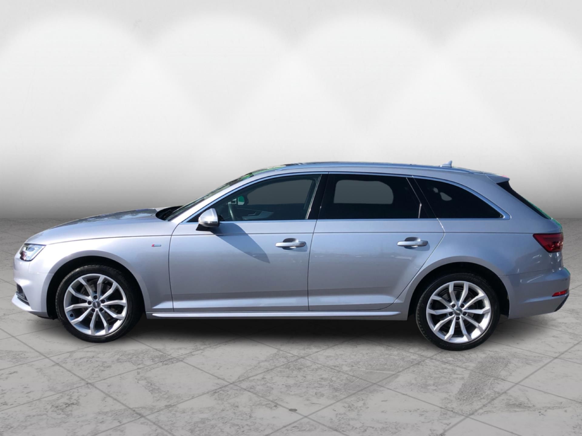 Audi A4 Avant, 2.0 TDI - fotka 3