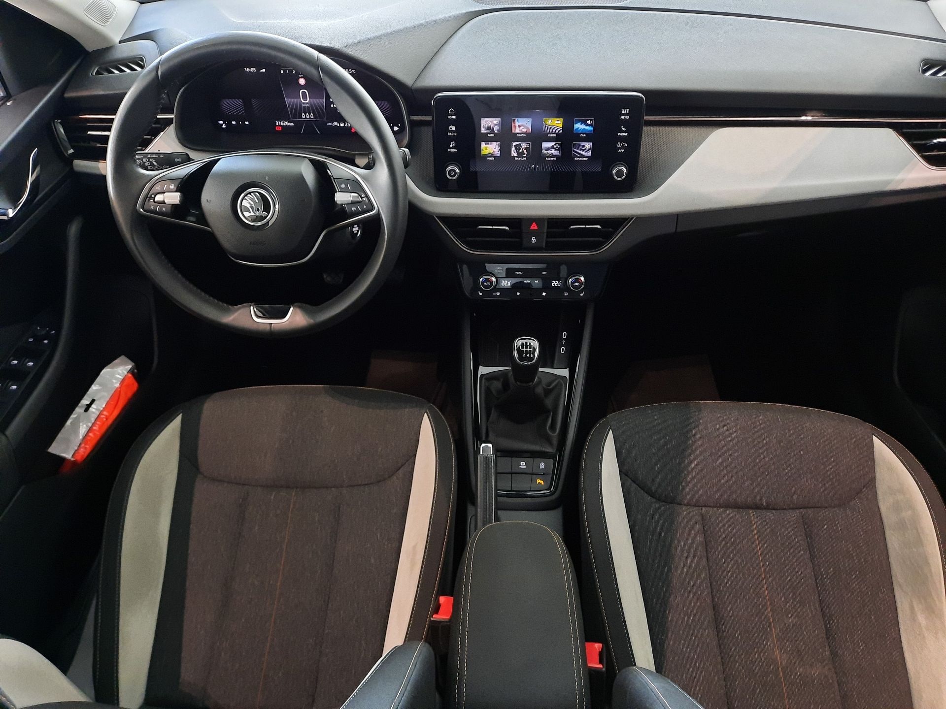 Škoda Kamiq, 1.0 TSI (85kW/115k) Top Select - fotka 5