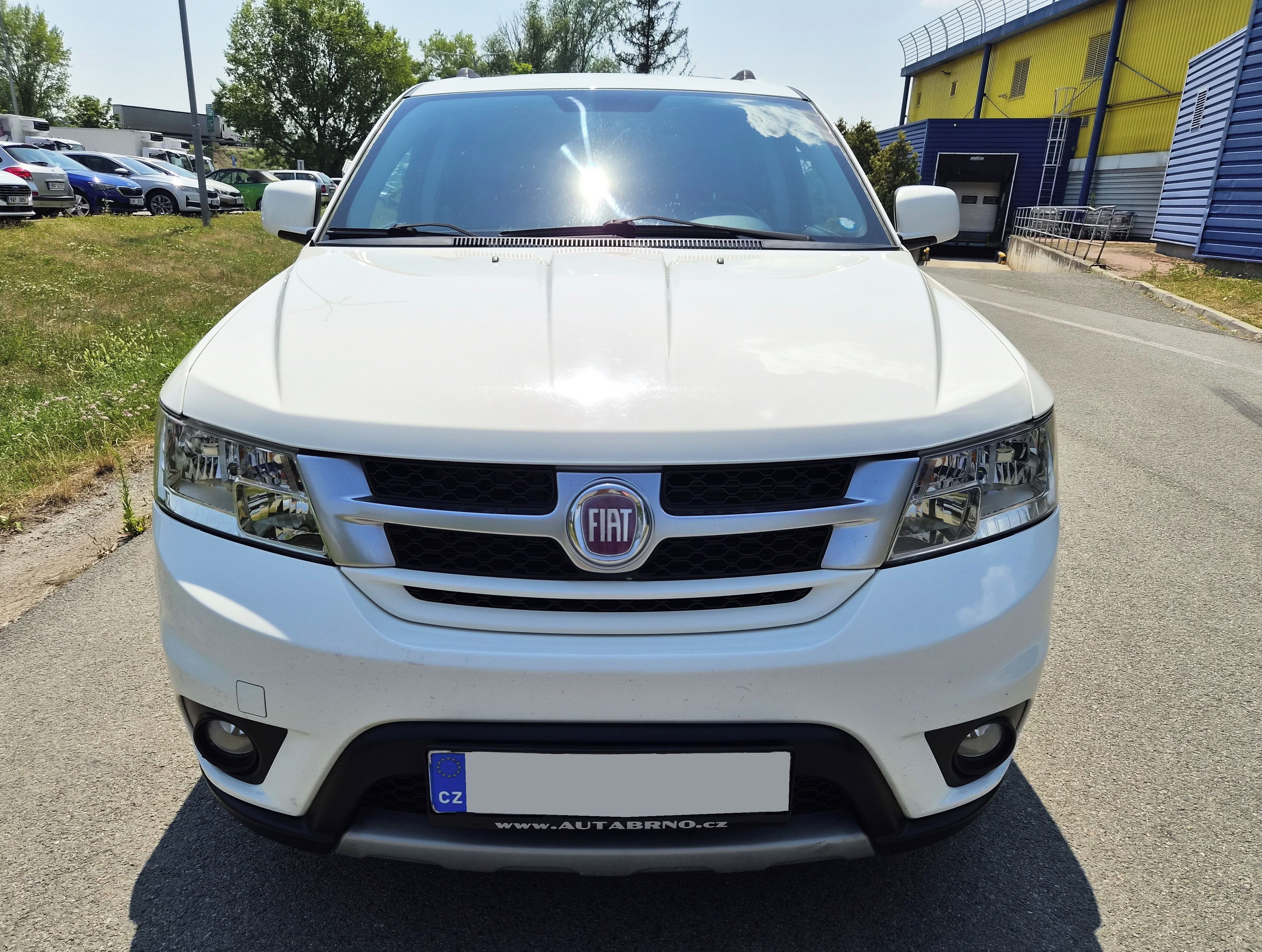 Fiat Freemont, 2.0JTD MANUÁL 7 MÍST VÝHŘEV - fotka 2