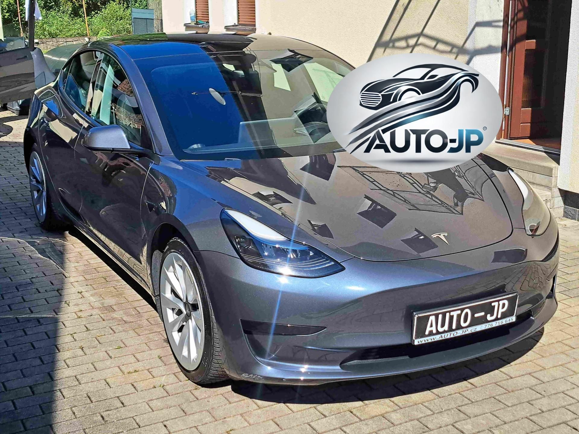 Tesla Model 3, RWD LED ACC       PŘIPRAVUJEME
