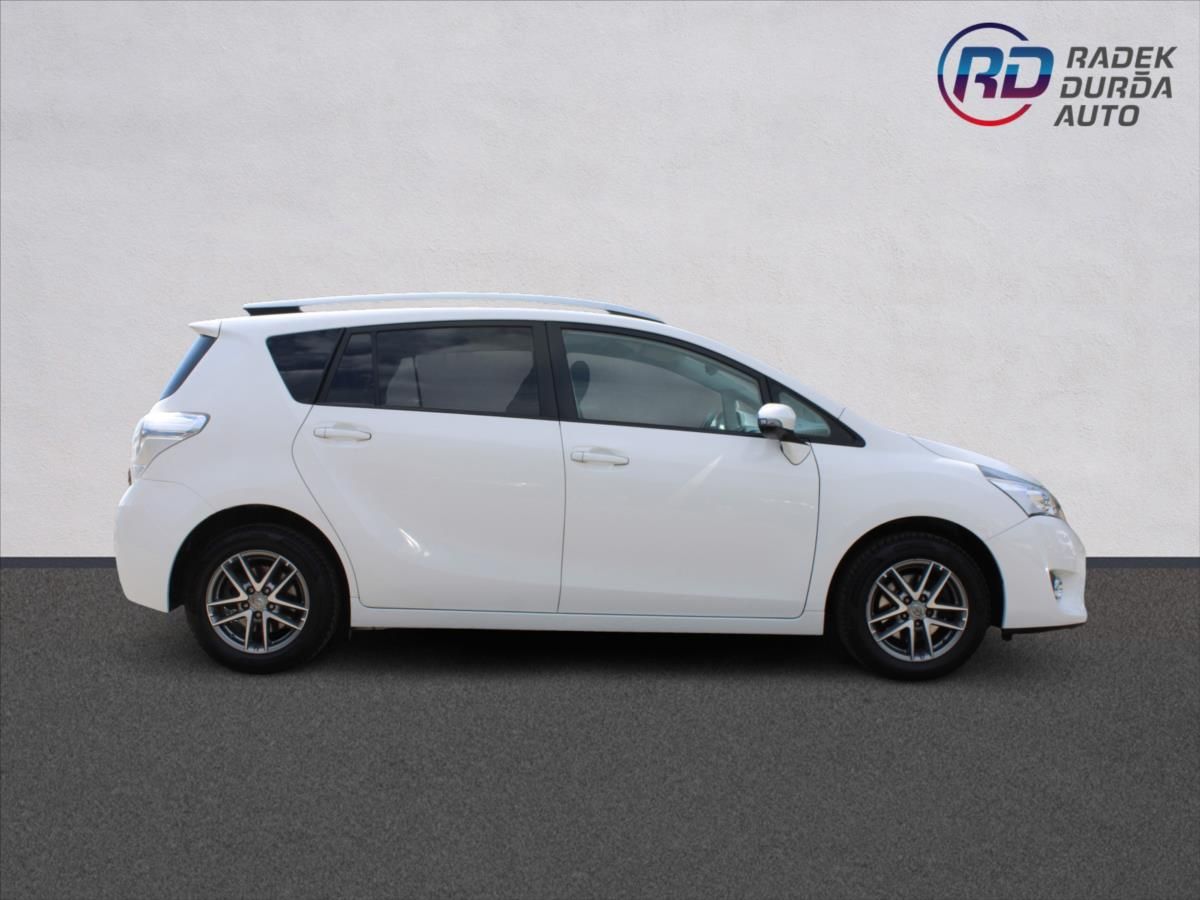 Toyota Verso, 1,8 VVT-i  NOVÉ V ČR,1.MAJITEL - fotka 4