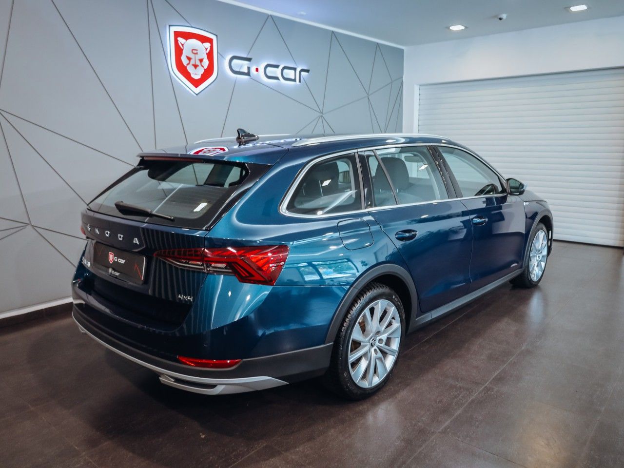 Škoda Octavia, 2.0 TDI 147kW 4x4 DSG Scout - fotka 5