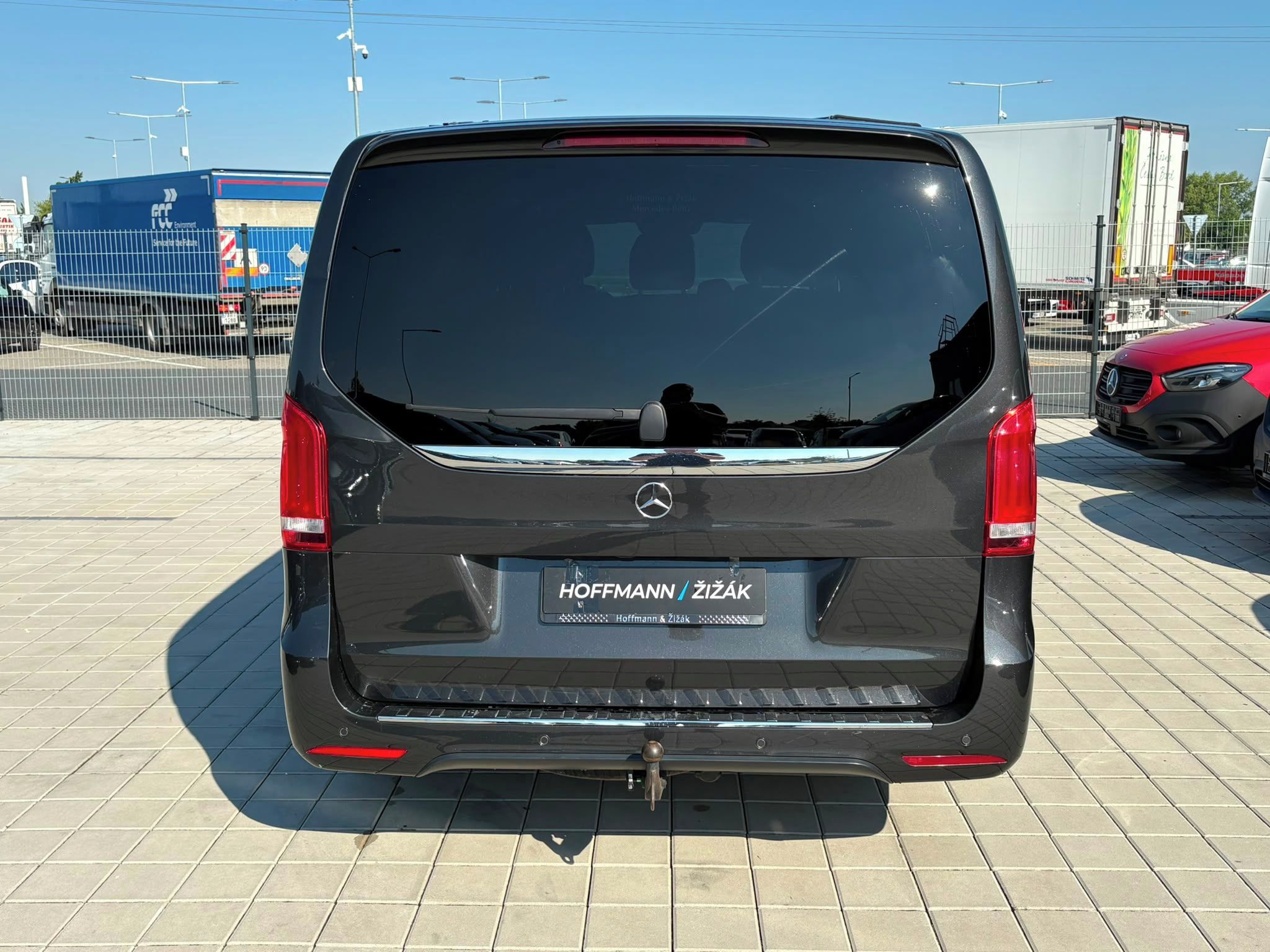 Mercedes-Benz Třídy V, 300d AMG Long 4Matic DPH CZ - fotka 6