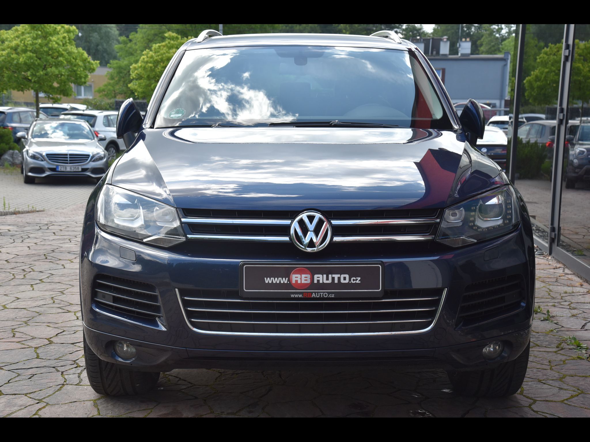 Volkswagen Touareg, 3.0 TDi V6 180 kw 4x4 - fotka 3