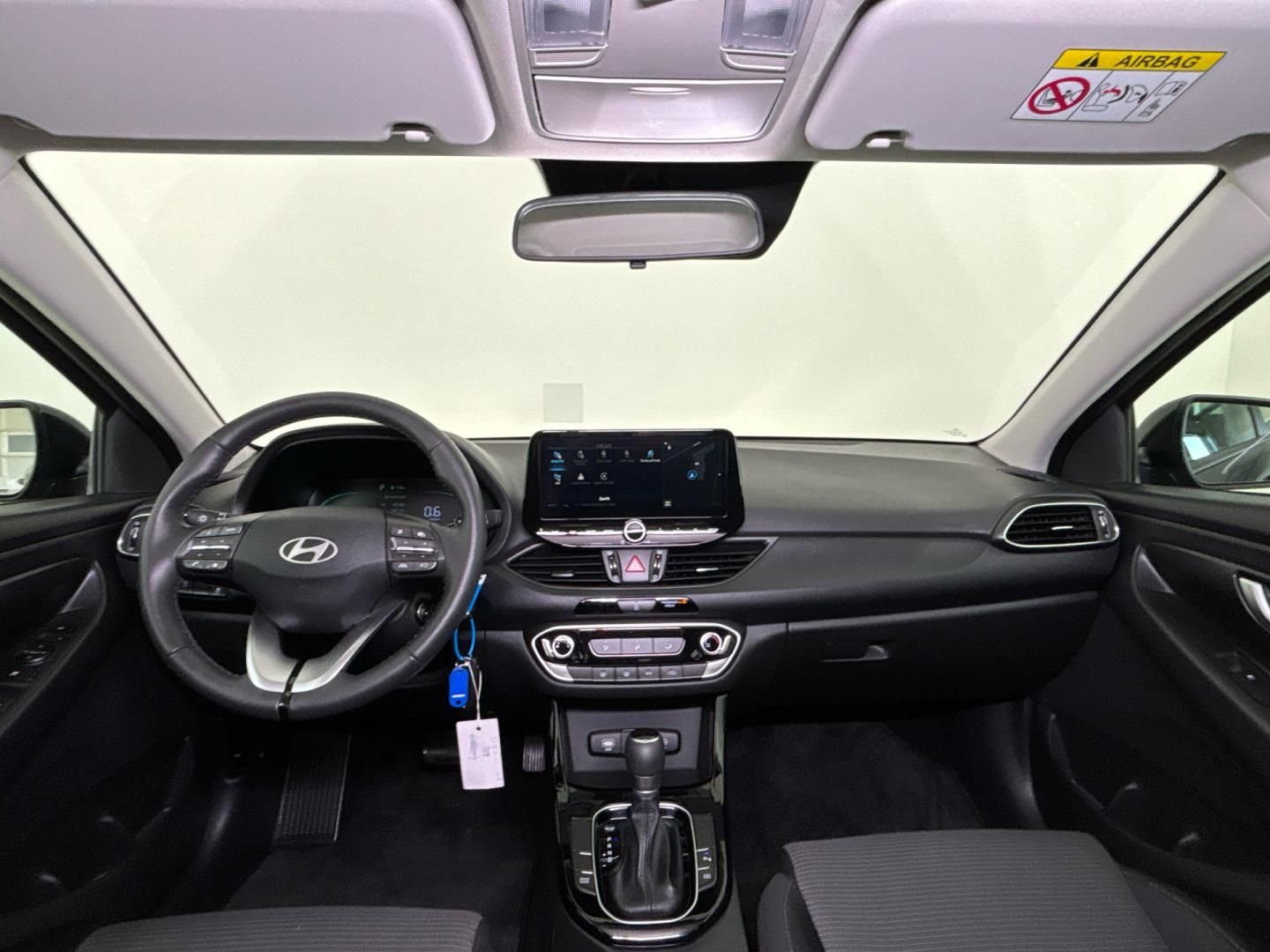 Hyundai i30, 1.5 T-GDI / 103 kW Smart DCT - fotka 5