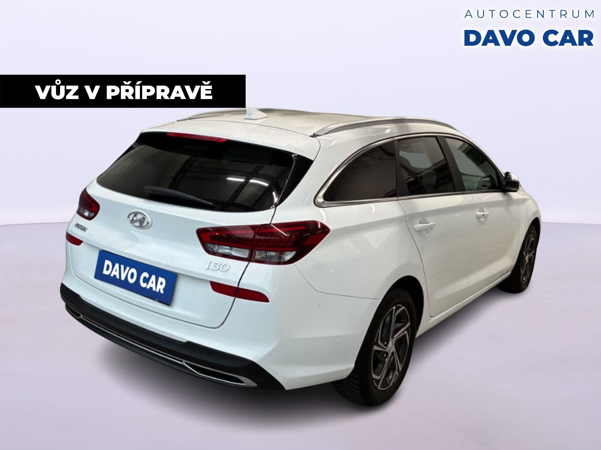 Hyundai i30, 1,0 T-GDI 88kW Style DCT CZ DP - fotka 3