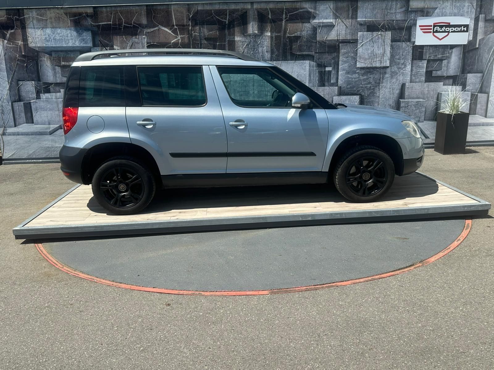 Škoda Yeti, 2.0TDi, 125KW, 4x4, SERVIS - fotka 5