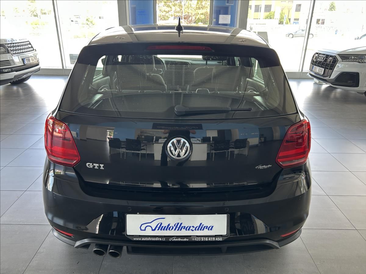 Volkswagen Polo, 1,8   GTI,TSI 141kW,SERVISKA - fotka 5