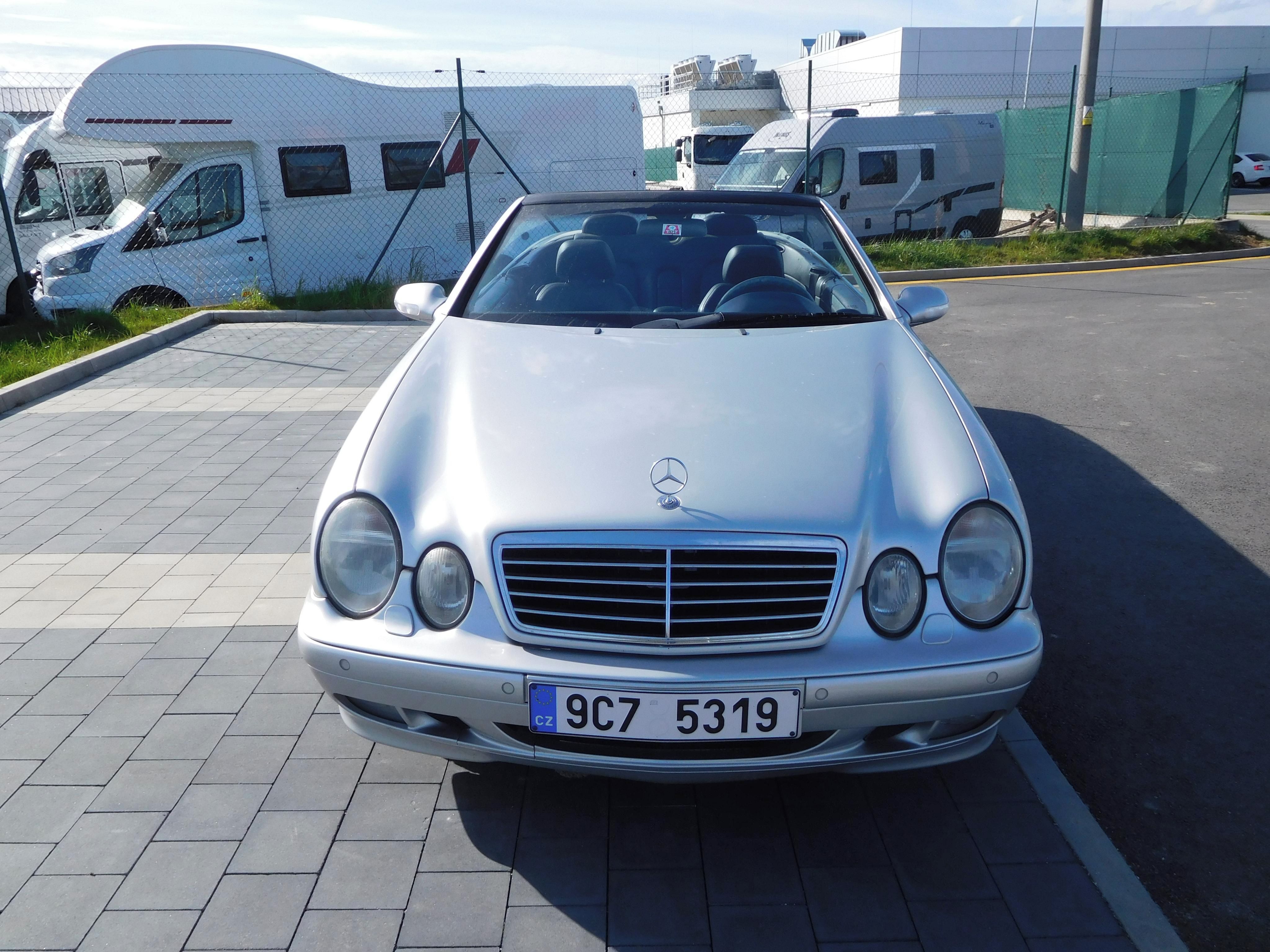 Mercedes-Benz CLK, 2.0i Cabrio, 100 kW, Kůže - fotka 6