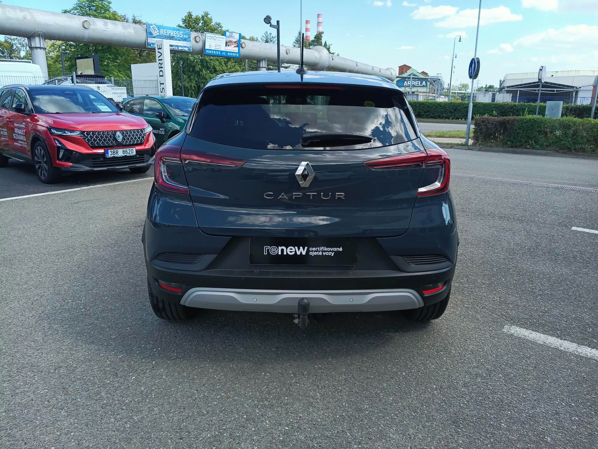 Renault Captur, TCe 100 Zen - fotka 4