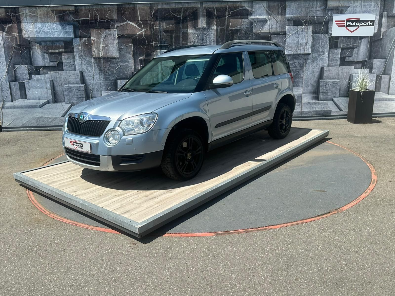 Škoda Yeti, 2.0TDi, 125KW, 4x4, SERVIS - fotka 3