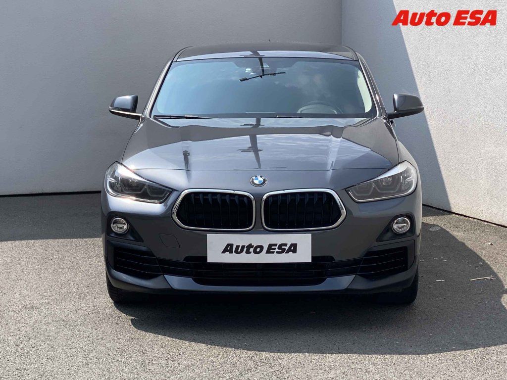 BMW X2, 2.0i SDrive20i,Sport,AT - fotka 2