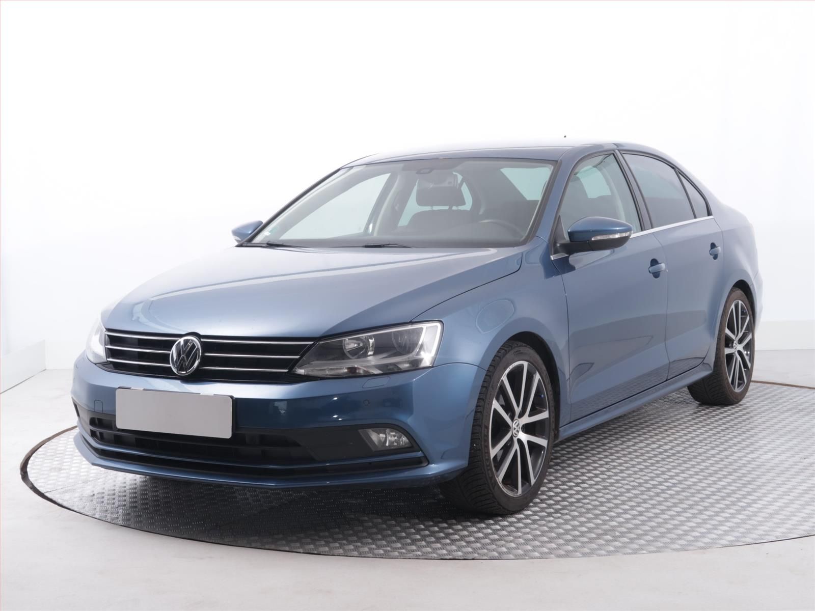 Volkswagen Jetta, 1.2 TSI, Serv.kniha - fotka 2