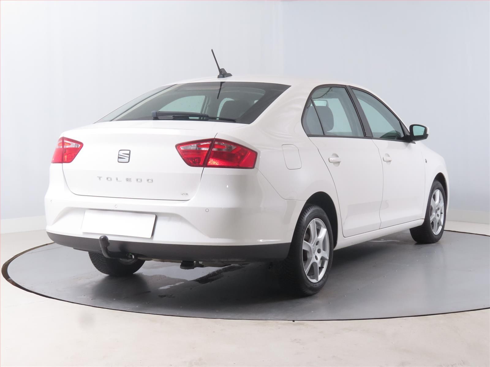 Seat Toledo, 1.4 TSI, Automat, Klima - fotka 5
