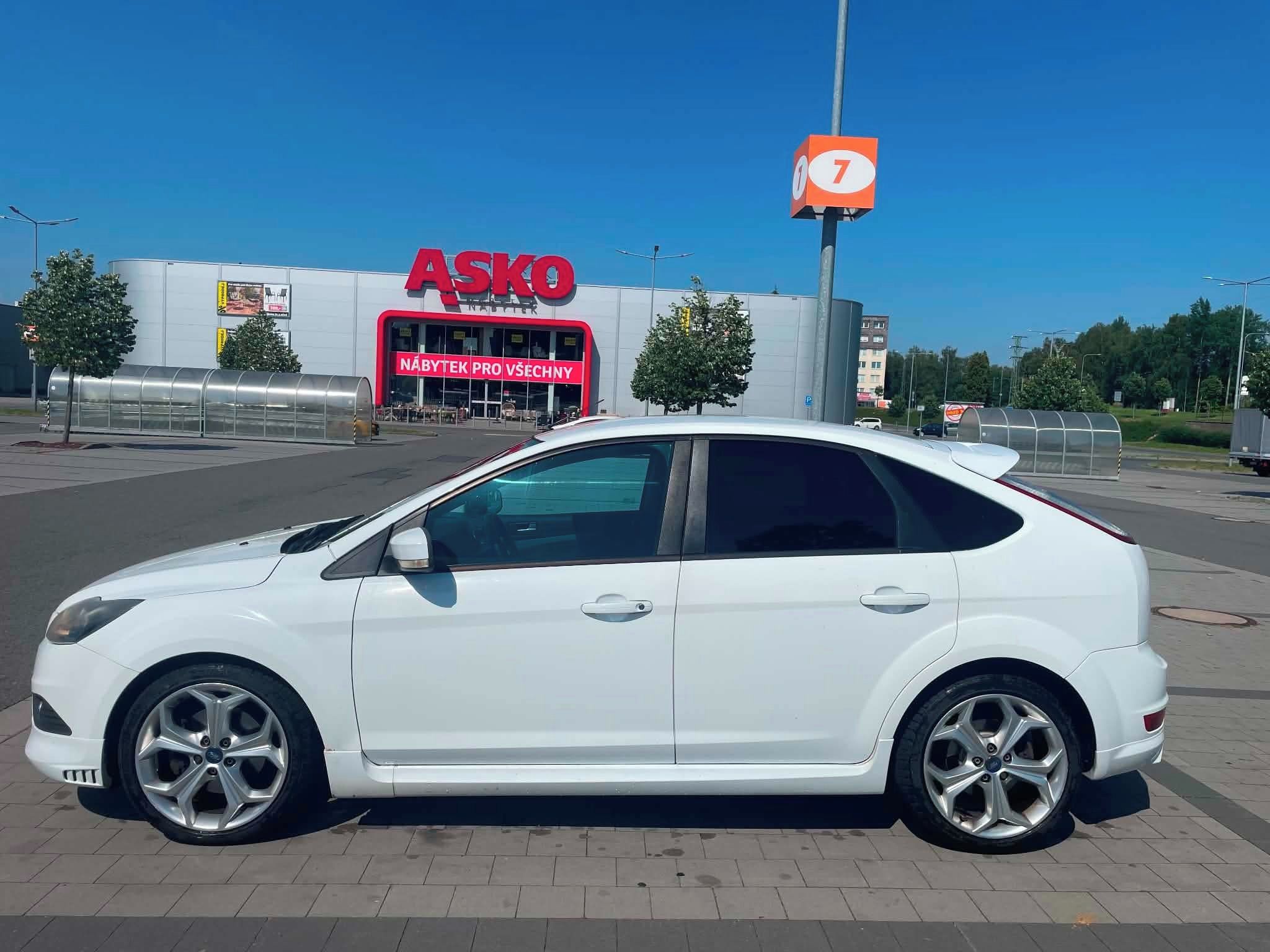 Ford Focus, Ford Focus 2,0 TDi, 100 kW - fotka 2