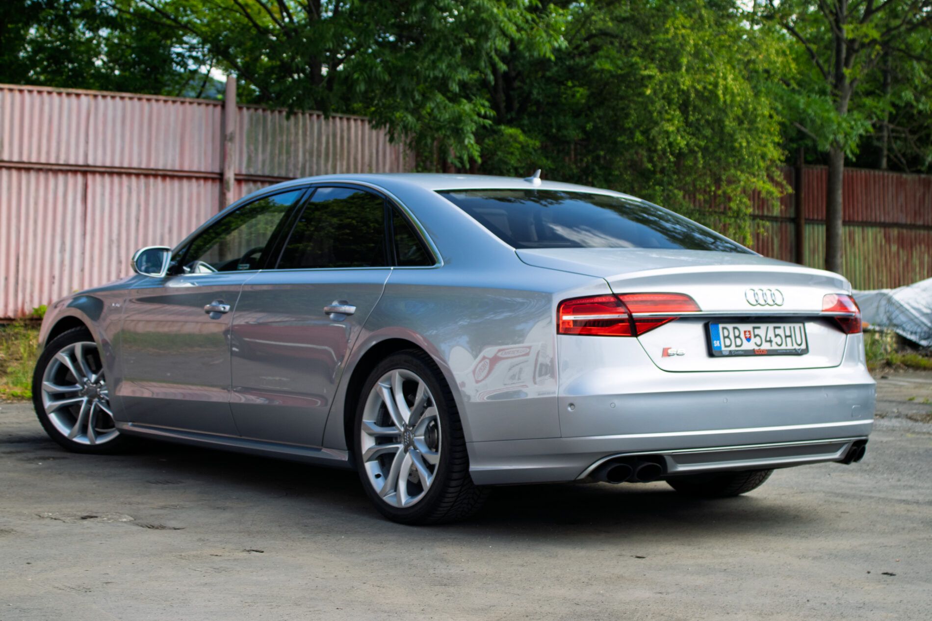 Audi A8 - fotka 6