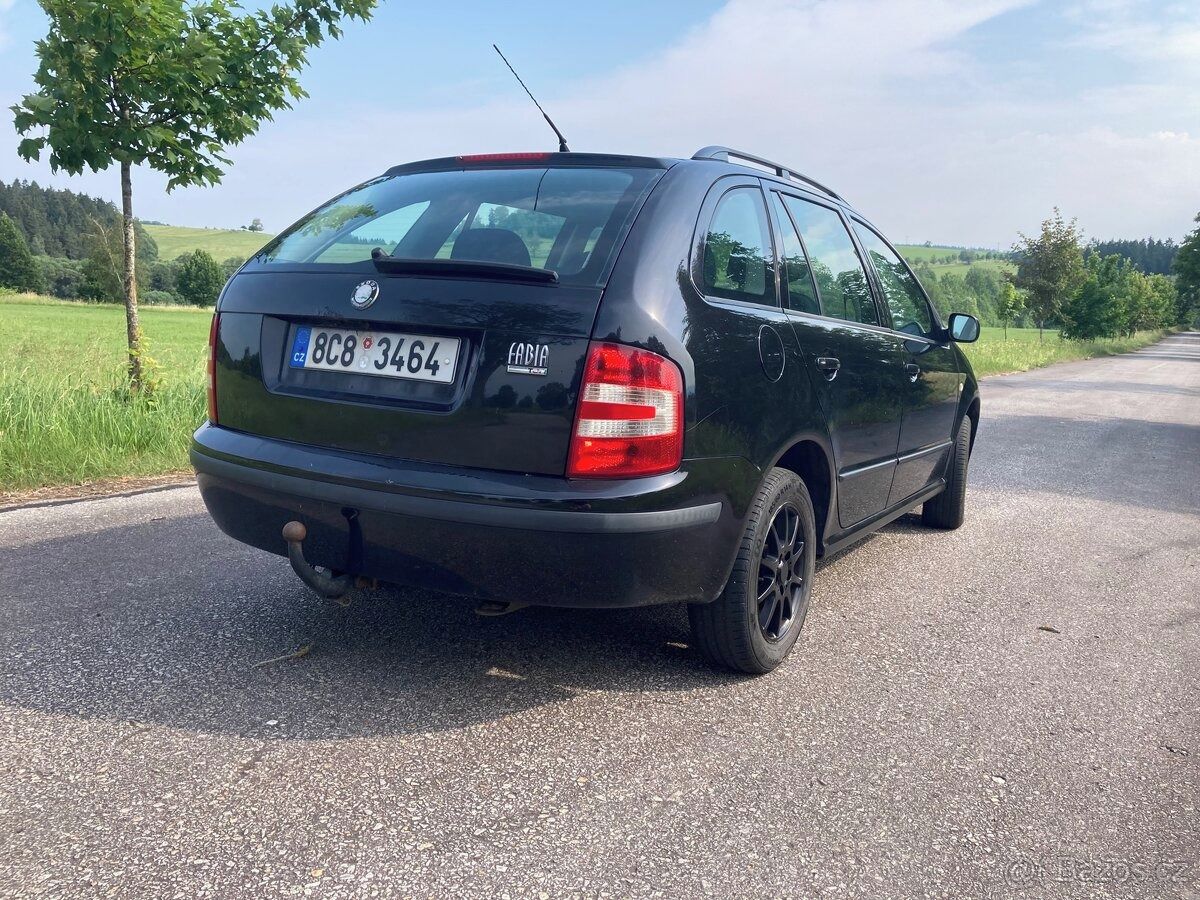 Škoda Fabia, 1.9 TDI výhřev, klima, - fotka 2