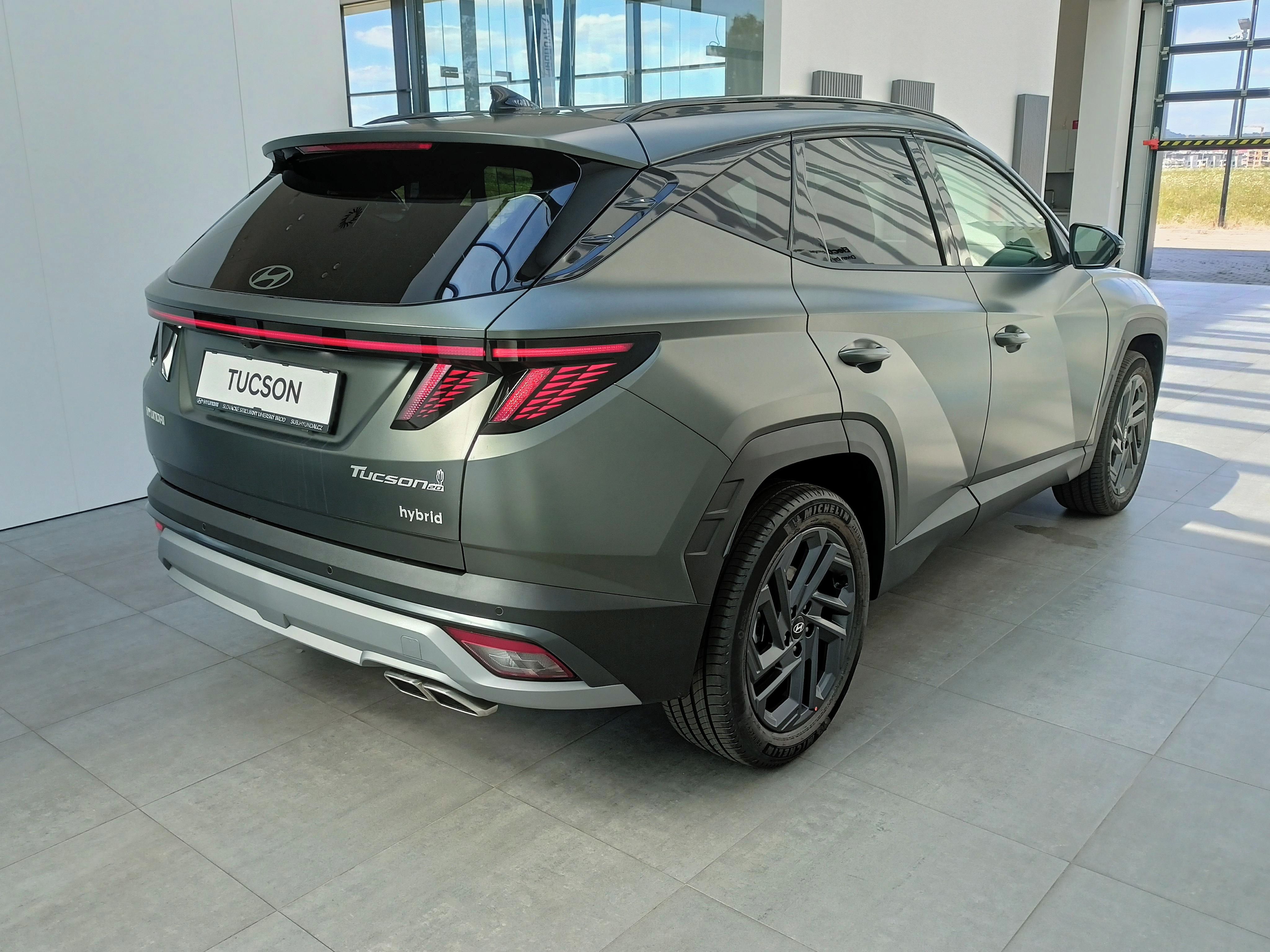 Hyundai Tucson, 20Years Luxury HEV 4x4 - fotka 4
