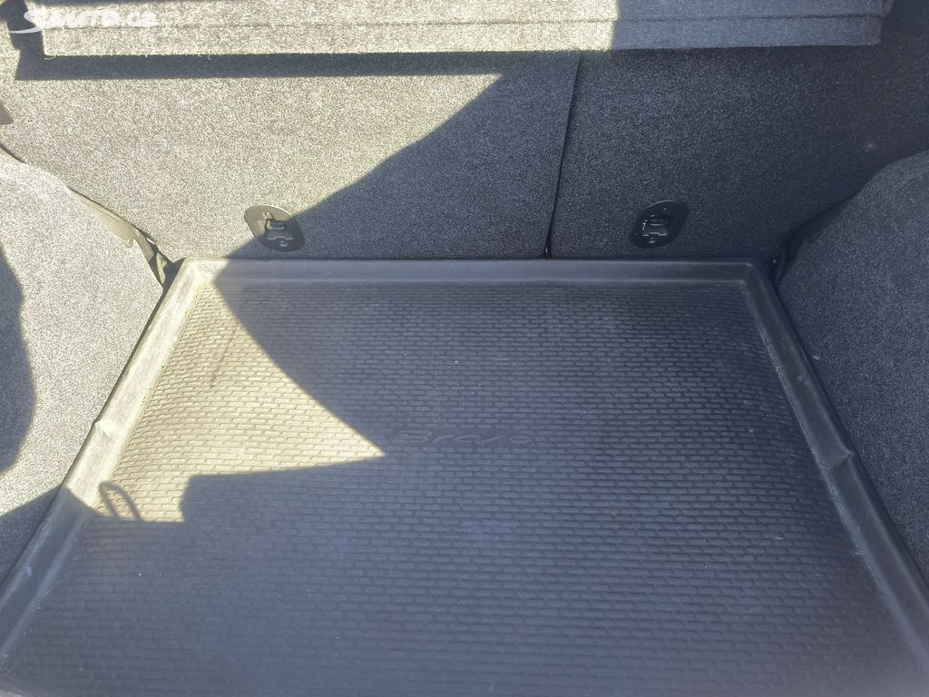 Fiat Bravo, KRÁSNÉ,110KM,SERVISKA,1MAJITEL - fotka 5