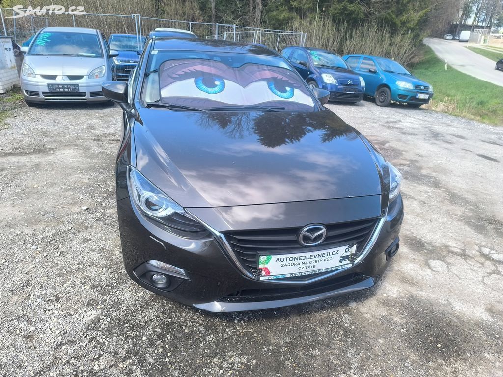 Mazda 3, 2,0i,KRÁSNÁ,70KM,SERVISKA,1MAJ