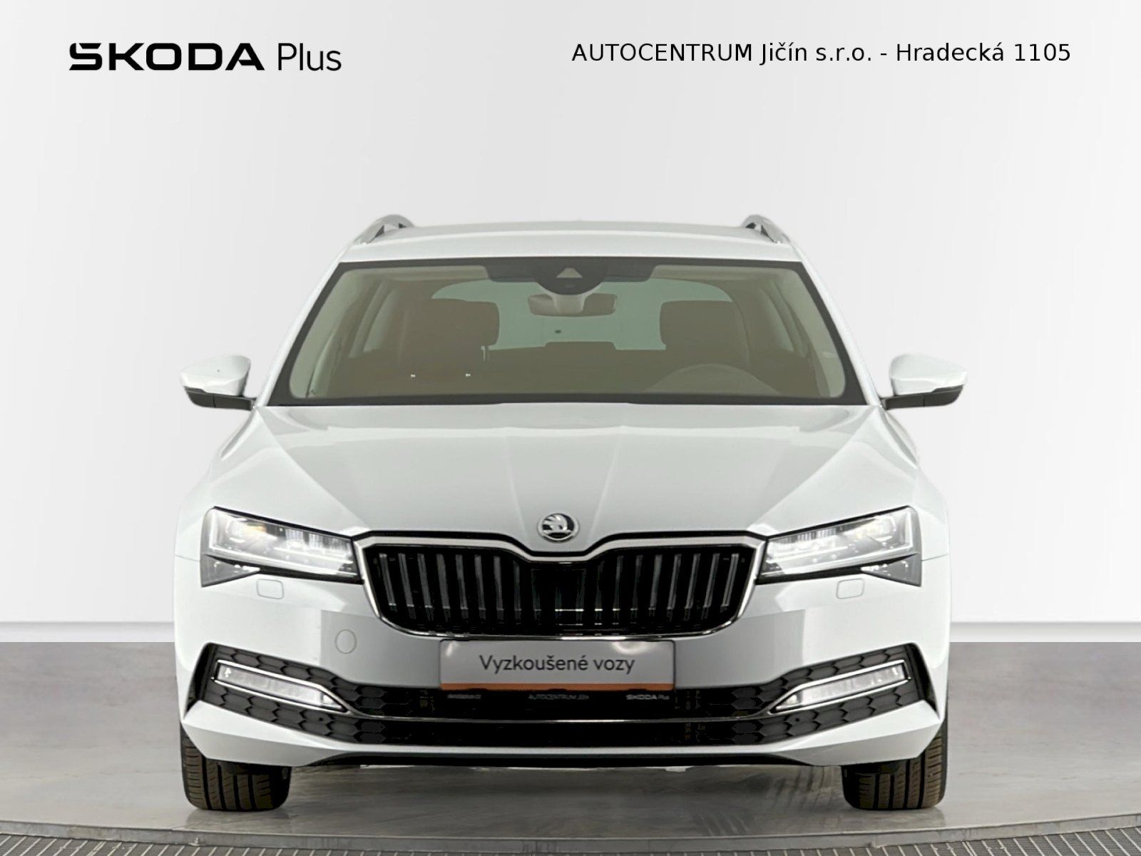 Škoda Superb, Combi DSG 1.5TSI 110kW Style - fotka 4