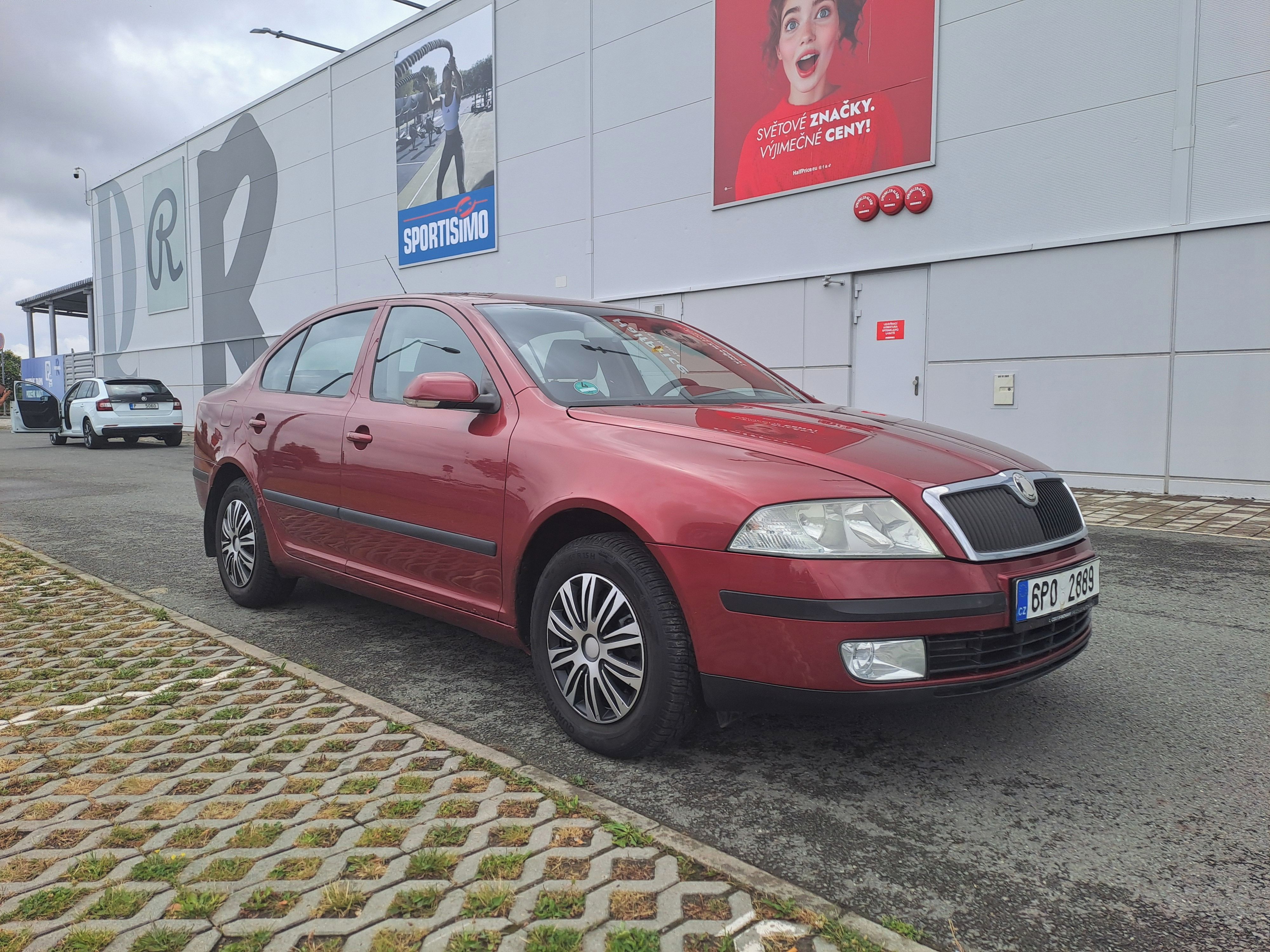 Škoda Octavia, 1.6FSI 85KW,PLNĚ POJÍZDNÉ