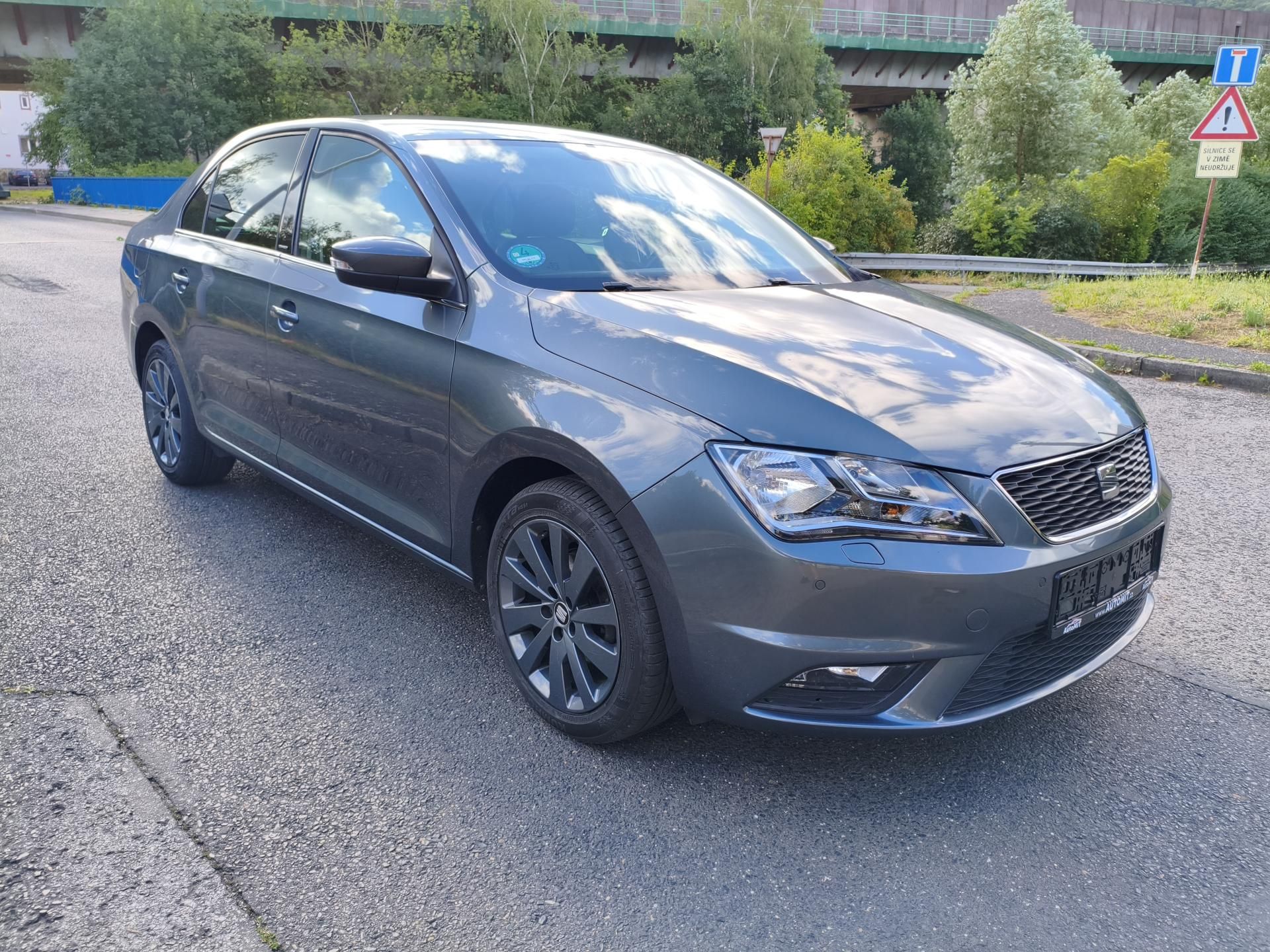 Seat Toledo, 1,2 TSI Style 66Kw - fotka 4