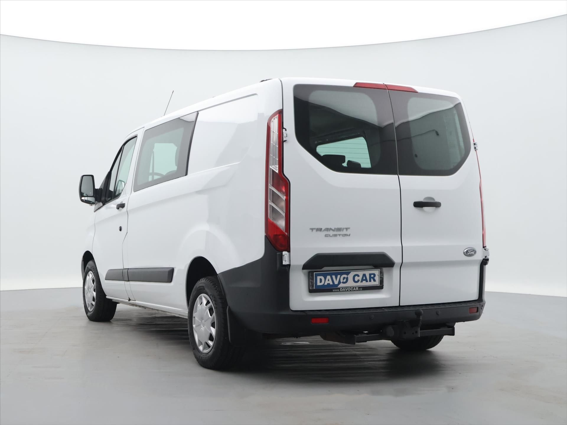 Ford Transit Custom, 2,0 TDCi 96kW 6-Míst CZ DPH - fotka 5