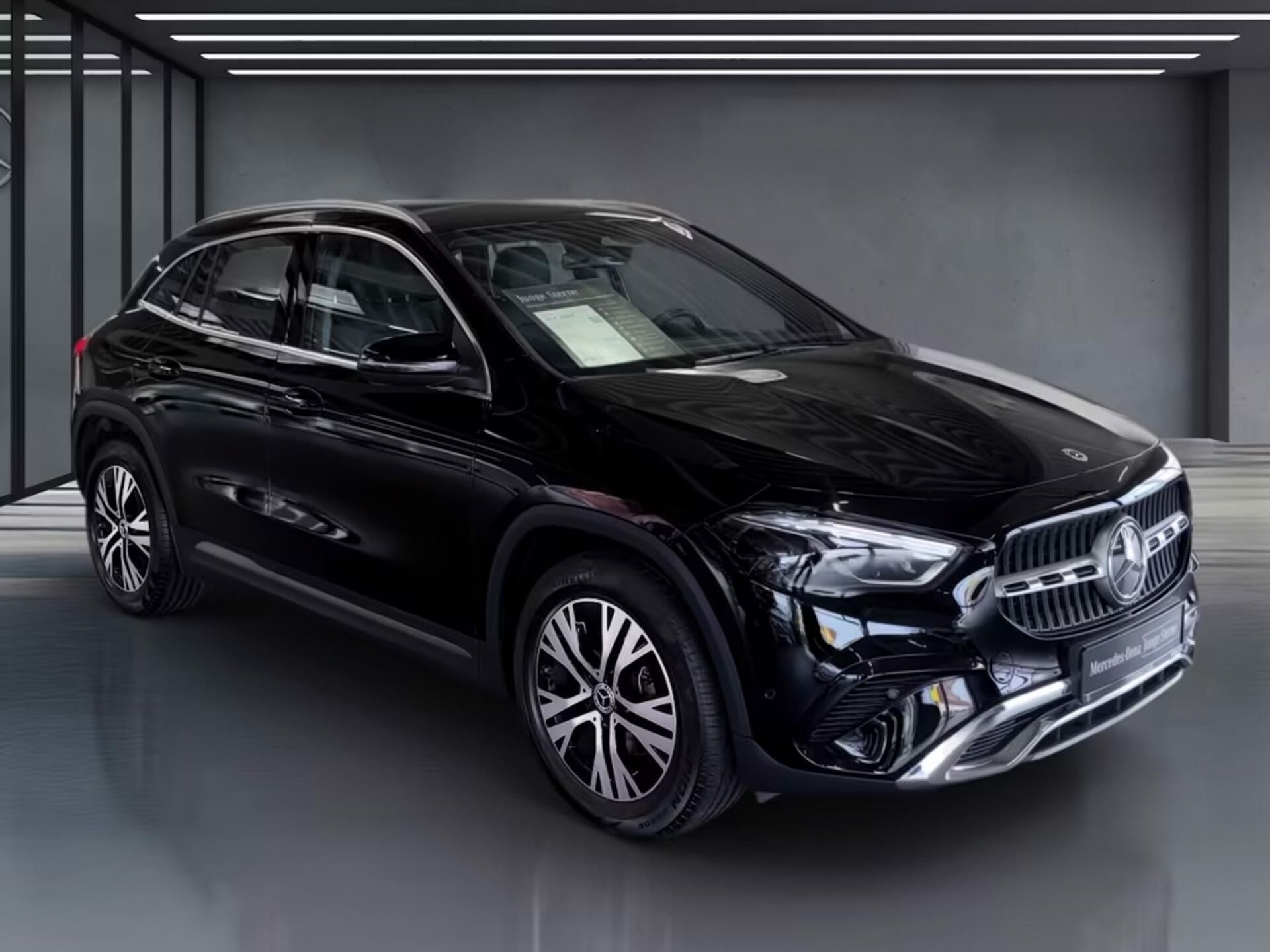 Mercedes-Benz GLA, 200d Progressive MBEAM Kam Dis - fotka 2