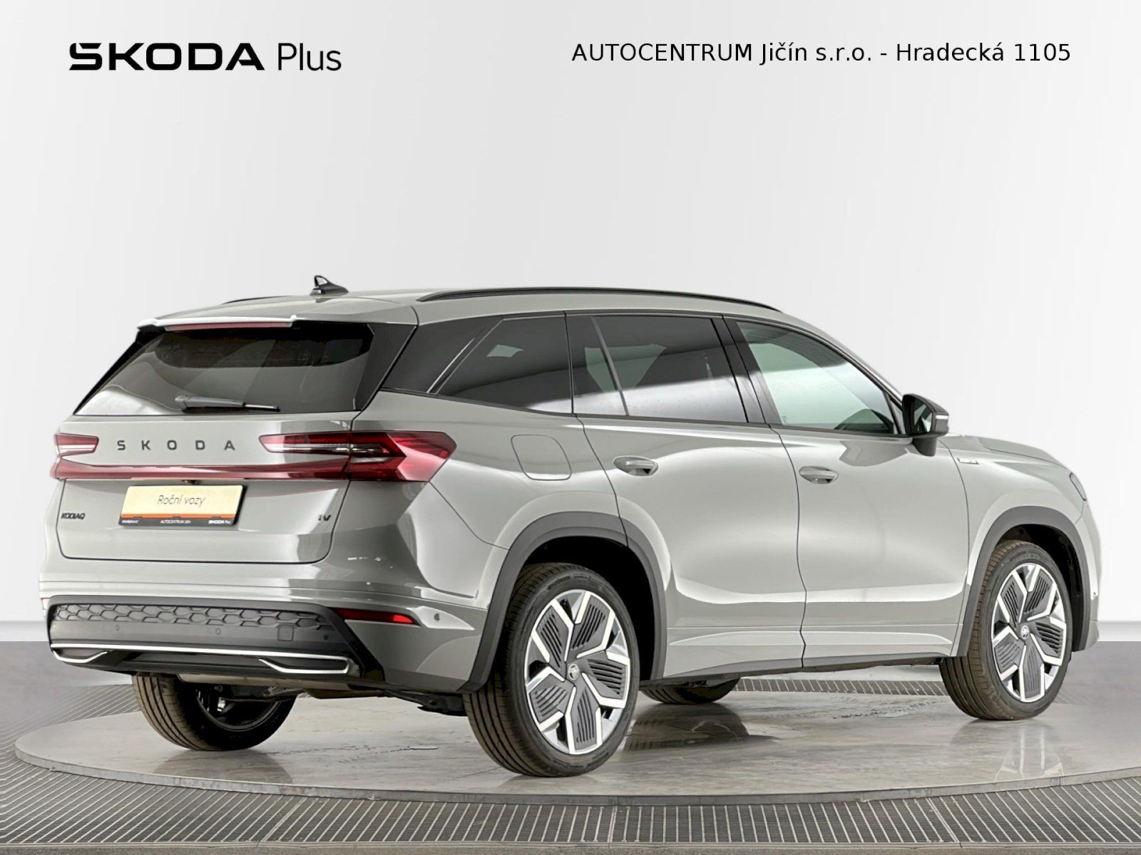 Škoda Kodiaq, iV DSG 1.5TSI 150kW SportLine - fotka 2
