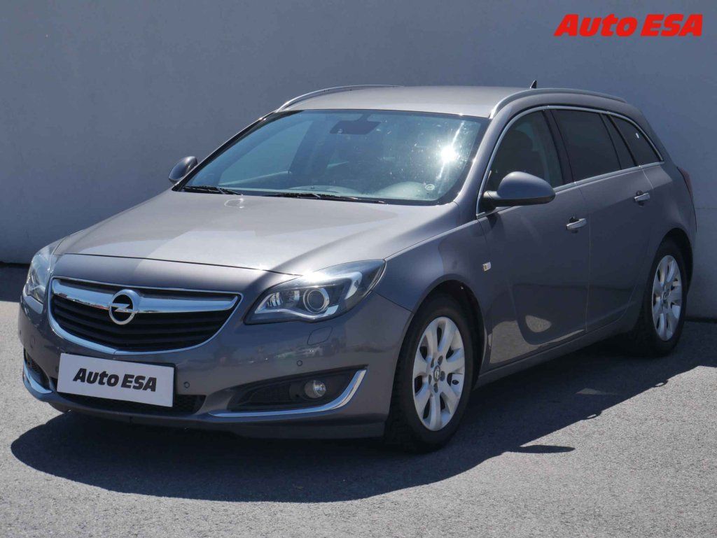 Opel Insignia, 2.0 CDTi,ČR - fotka 3