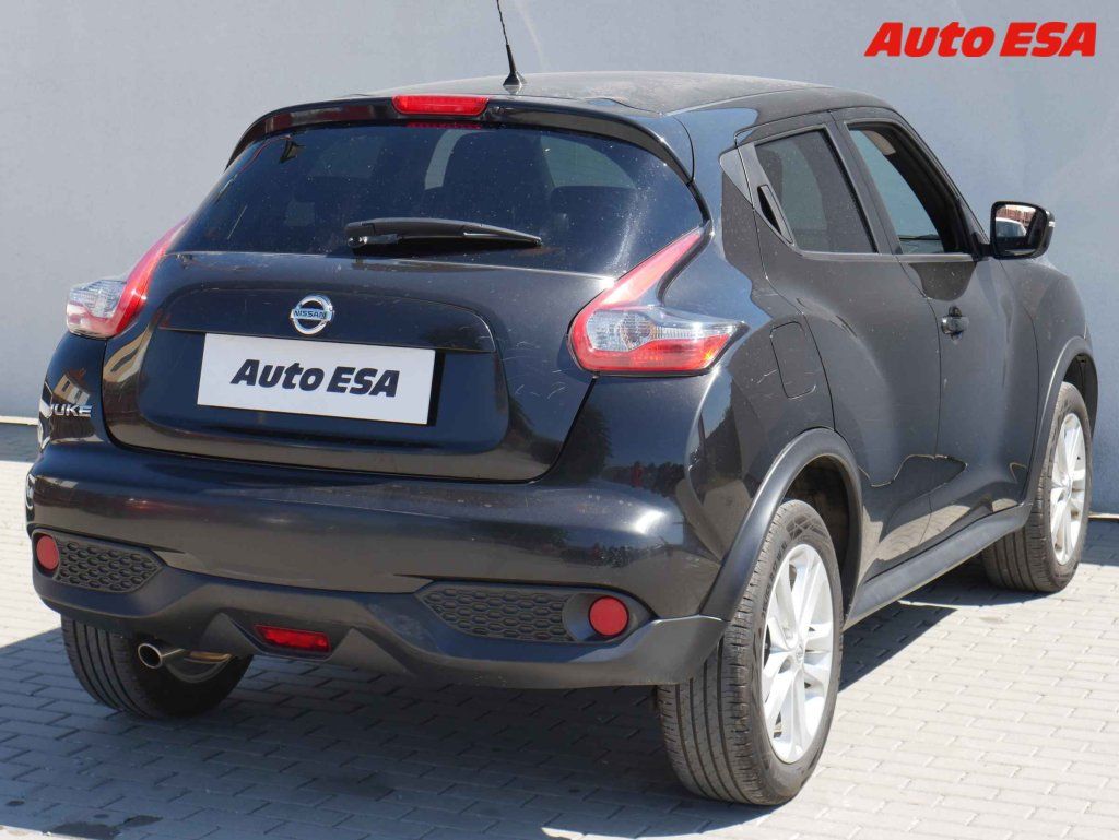 Nissan Juke, 1.2i - fotka 4
