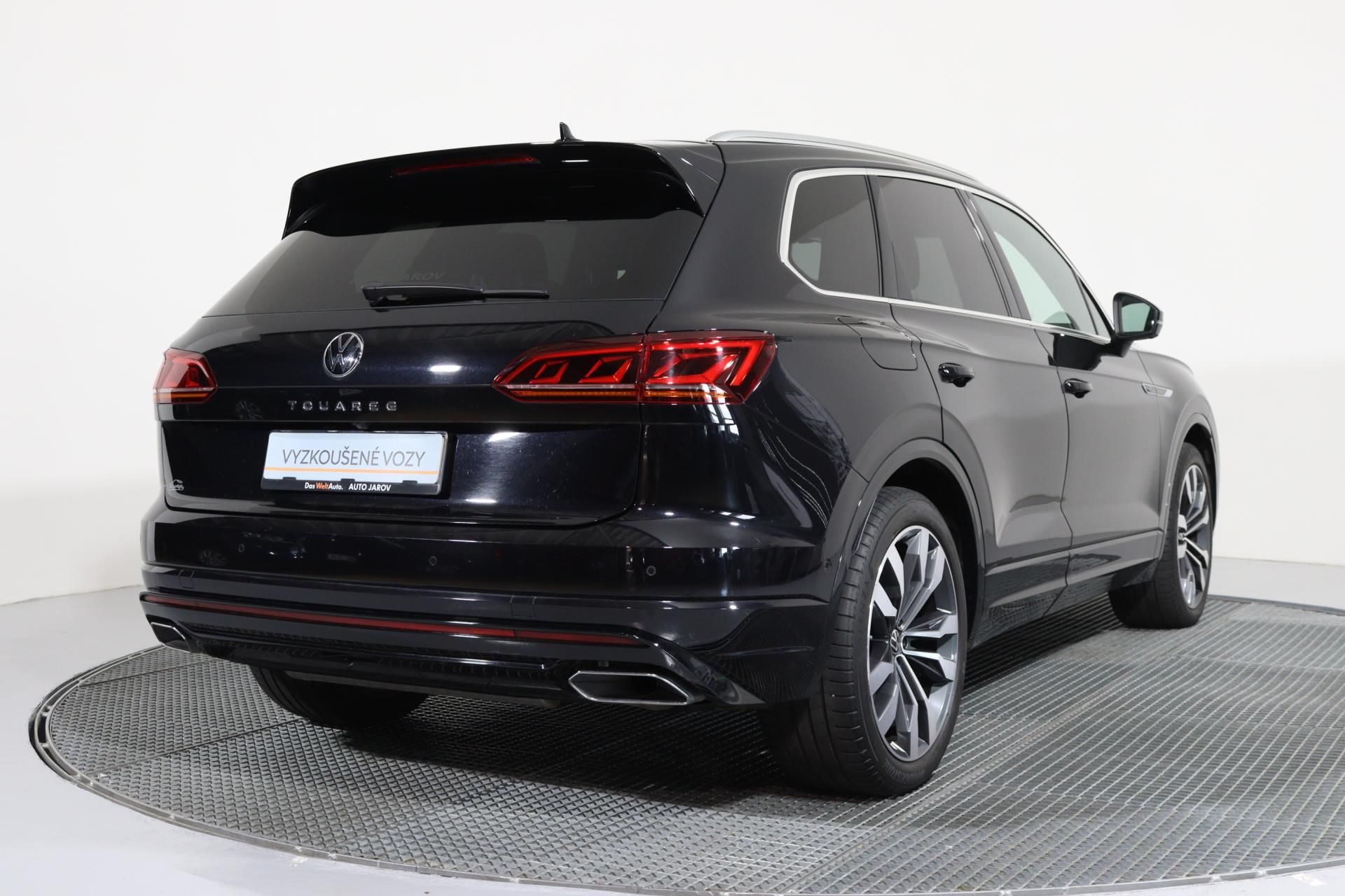 Volkswagen Touareg, R-LINE V6 3,0 TDI 4MOTION - fotka 2