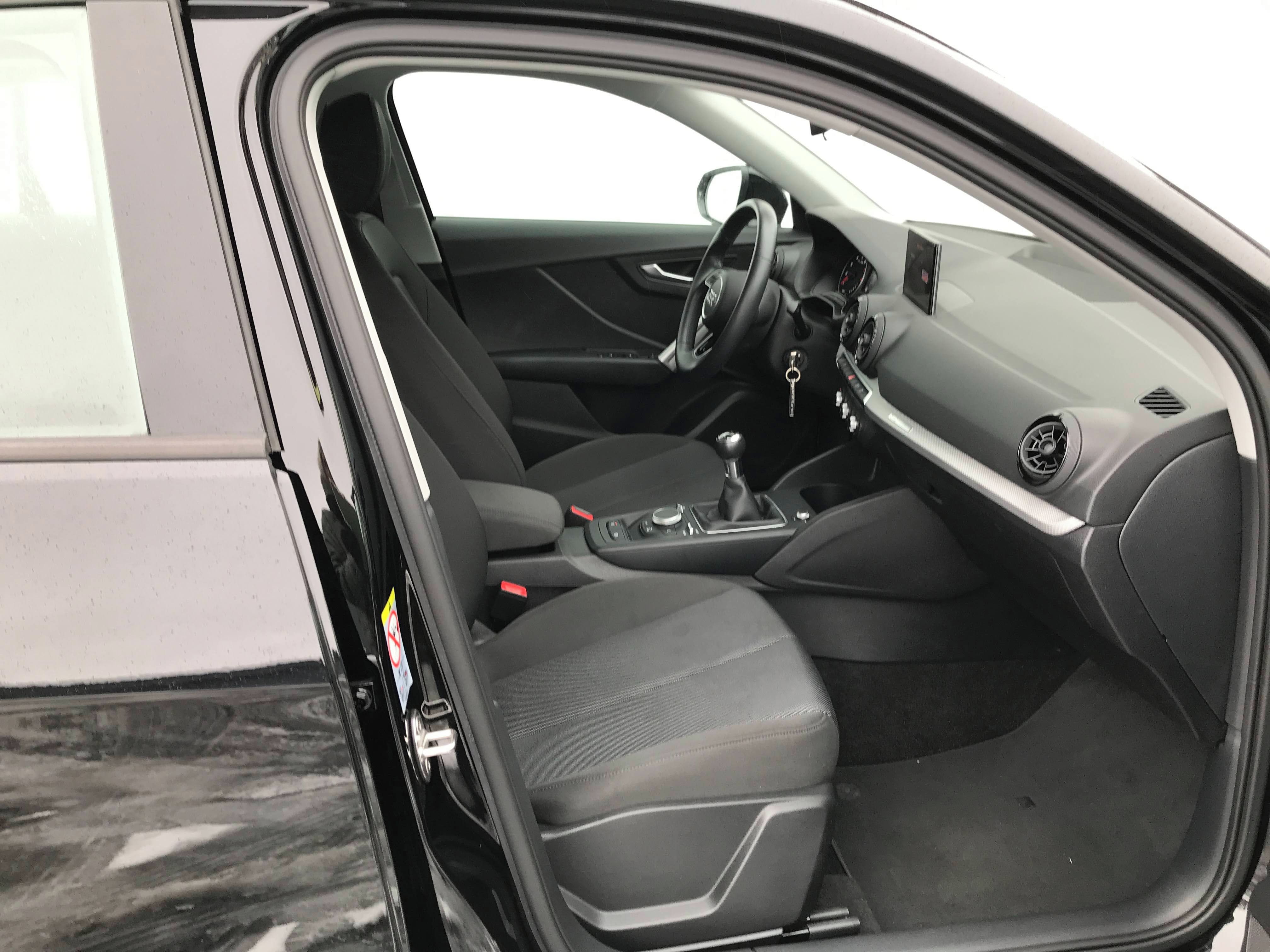 Audi Q2, 1.0TSi 85kW 6°M+VYHŘ.SED - fotka 6