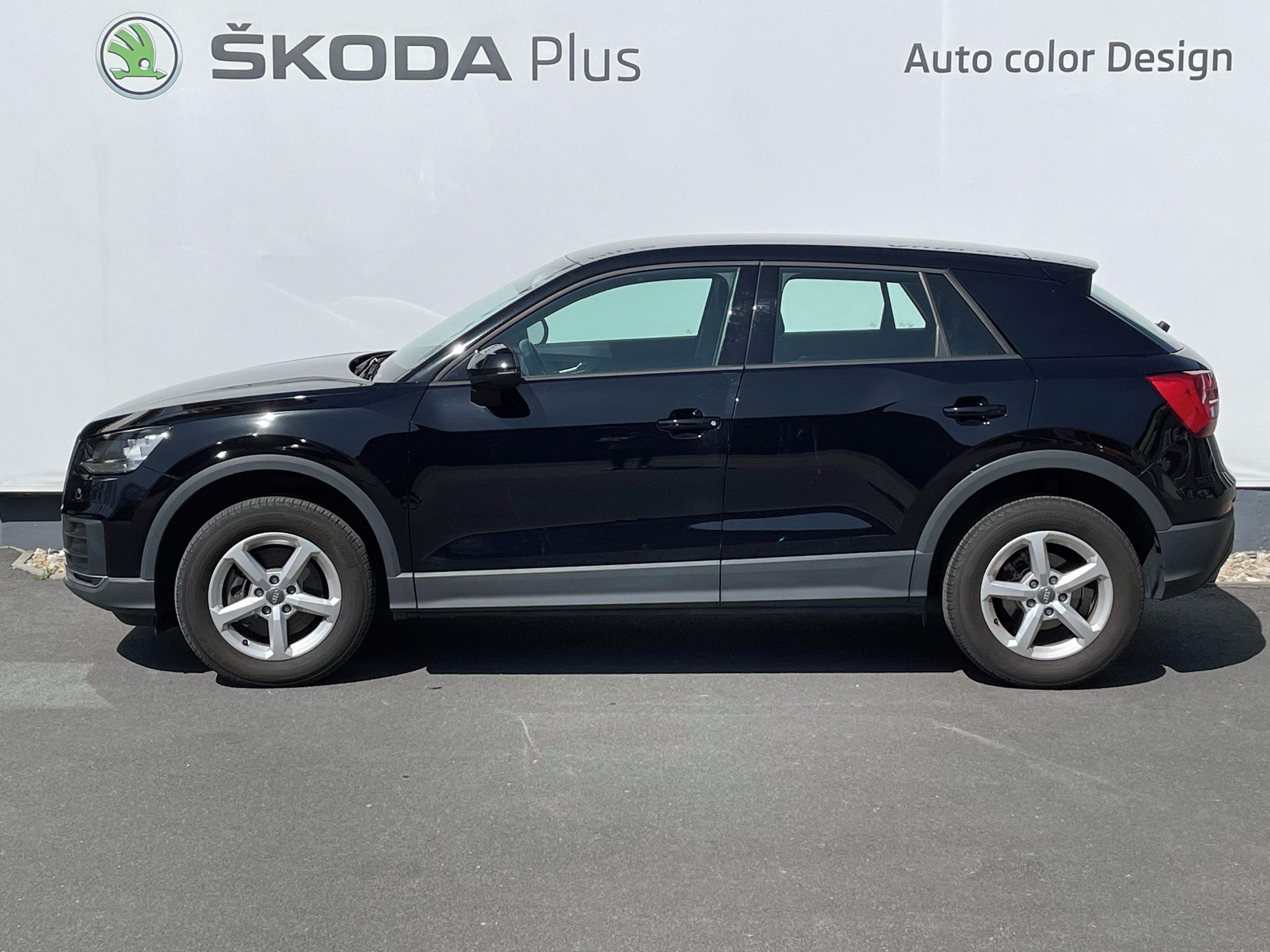Audi Q2, 1.0TSi 85kW 6°M+VYHŘ.SED - fotka 3