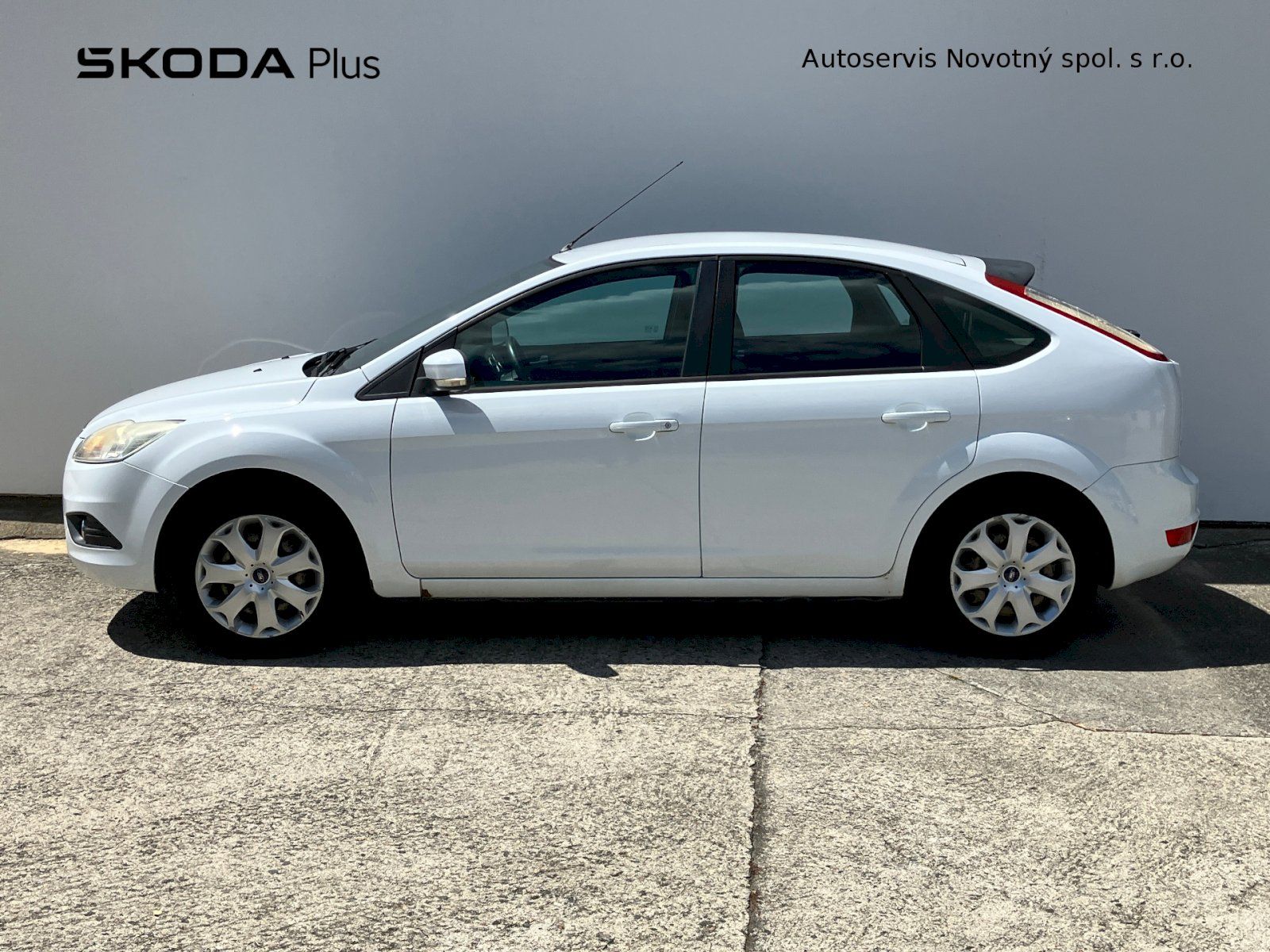 Ford Focus, Ford Focus 1.4 / 59 kW - fotka 3